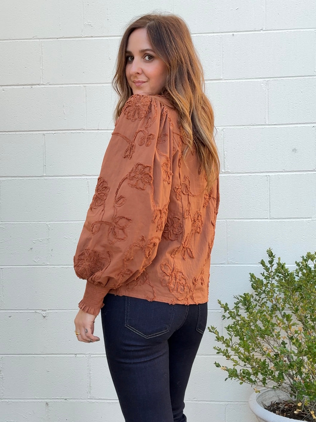 Entro | Gia Textured V-Neck Top | Sweetest Stitch Boutique