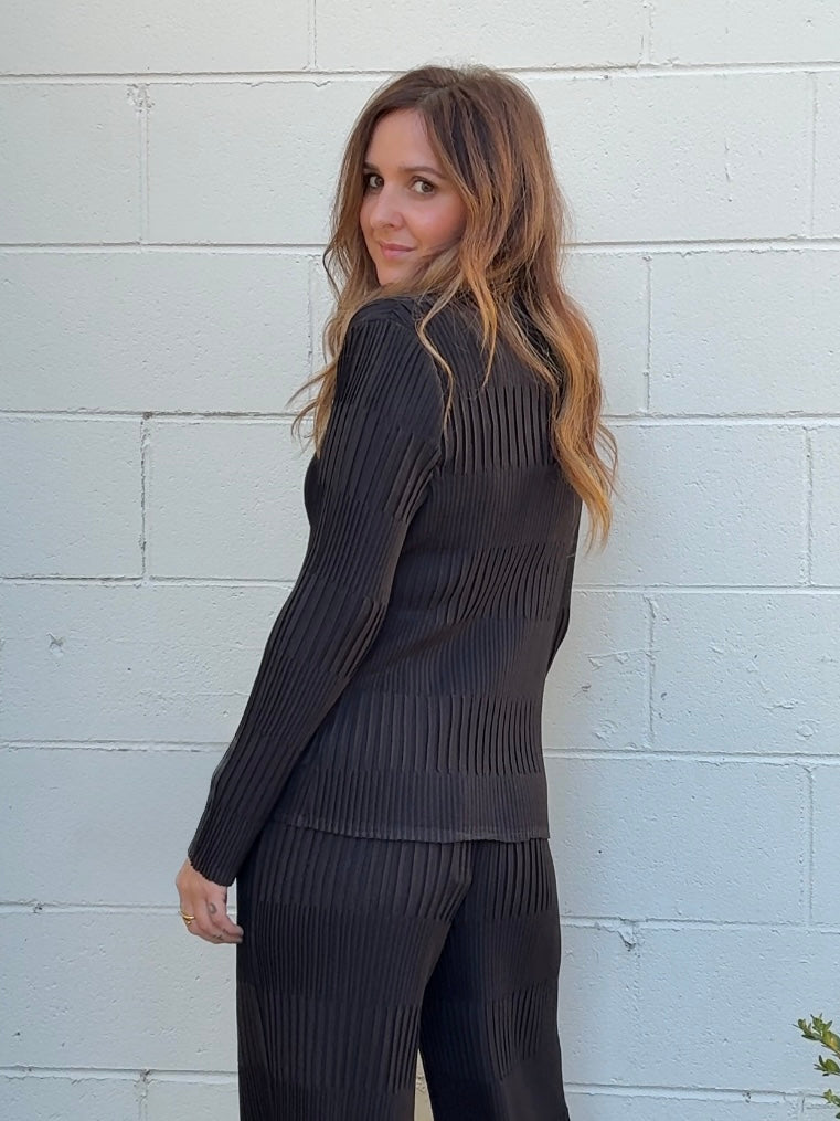 Current Air | Hattie High Neck Long Sleeve Top | Sweetest Stitch