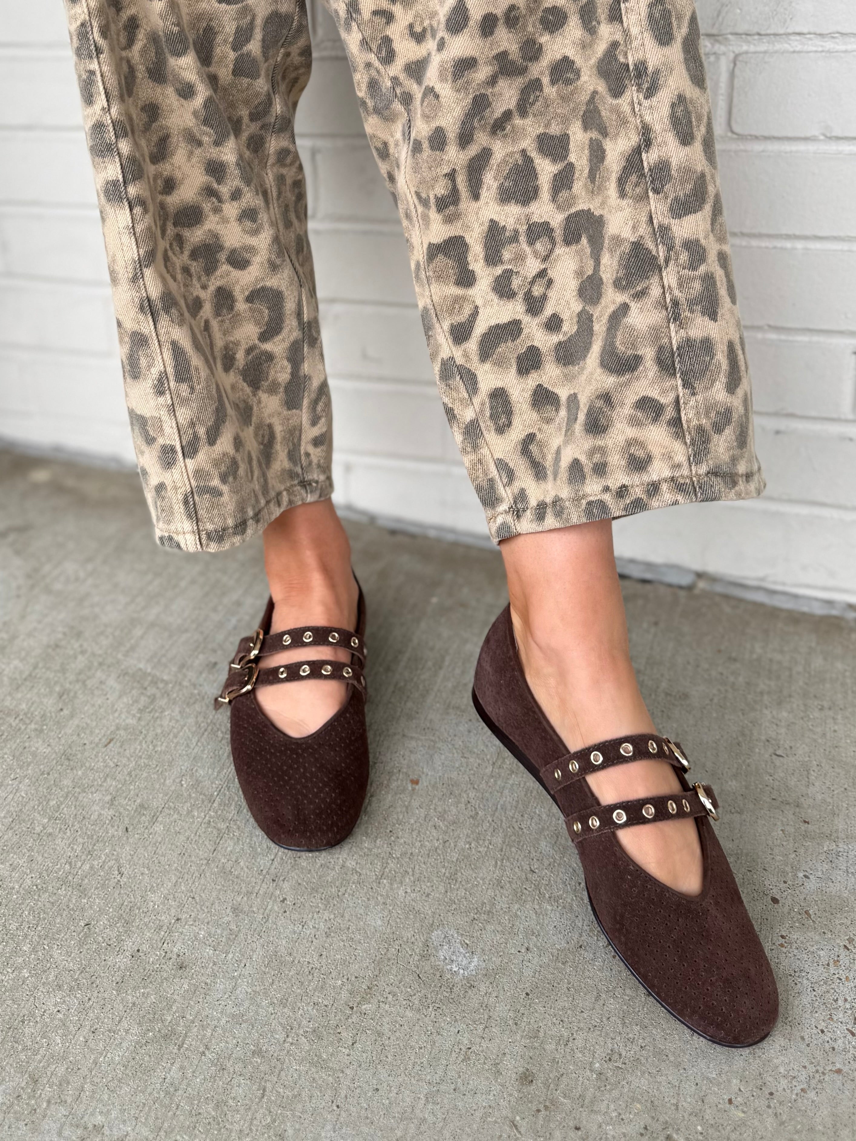 Dolce Vita | Baylee Flats Brown | Sweetest Stitch Boutique Richmond