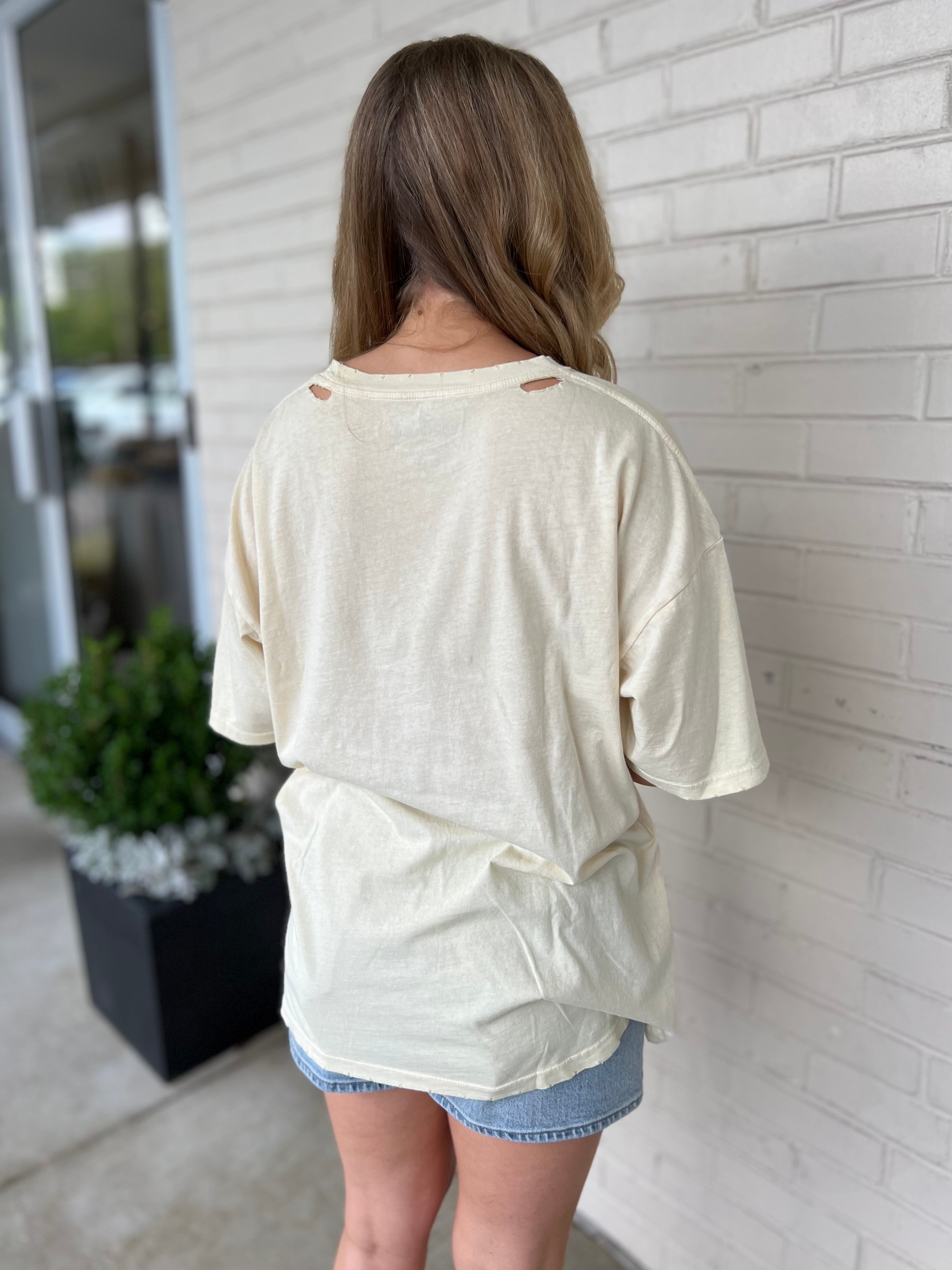 Promesa | Stay Snappy Graphic Tee | Sweetest Stitch Boutique
