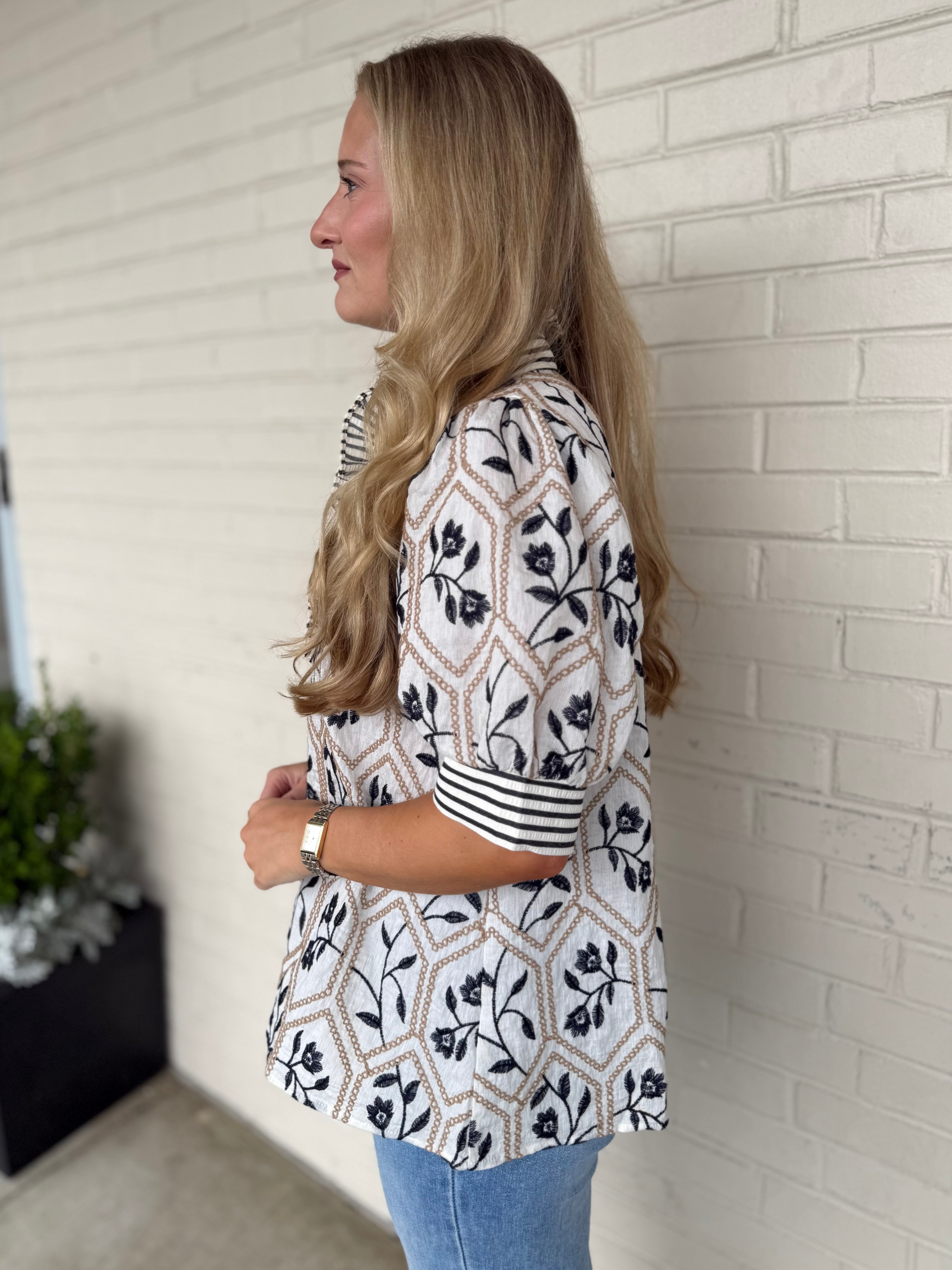 Entro | Elianna Floral Short Sleeve Top | Sweetest Stitch Boutique