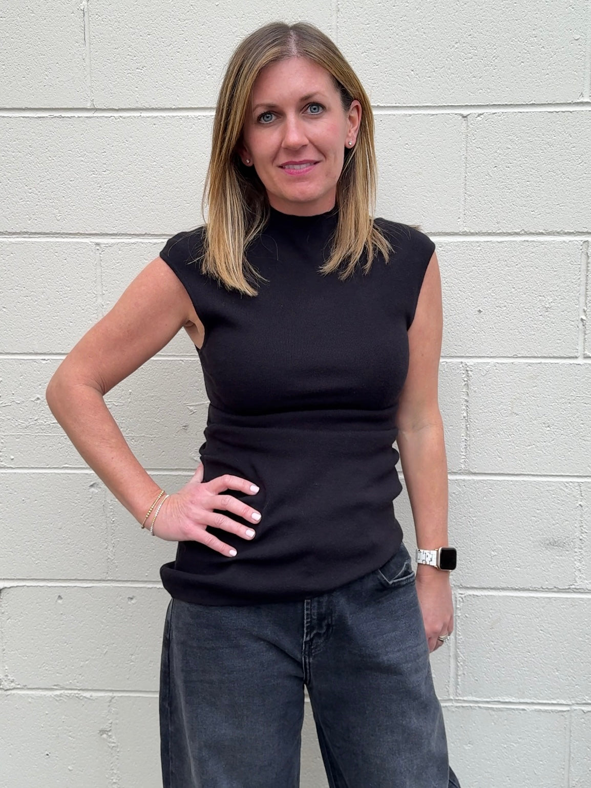 Le Lis | Helly Mock Neck Top | Sweetest Stitch Boutique Richmond