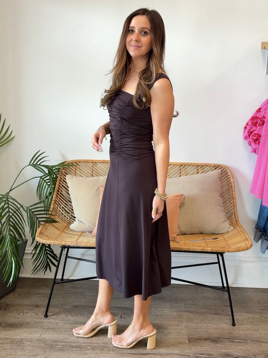 Mod Ref | Yvonne Sleeveless Midi Dress | Sweetest Stitch Boutique