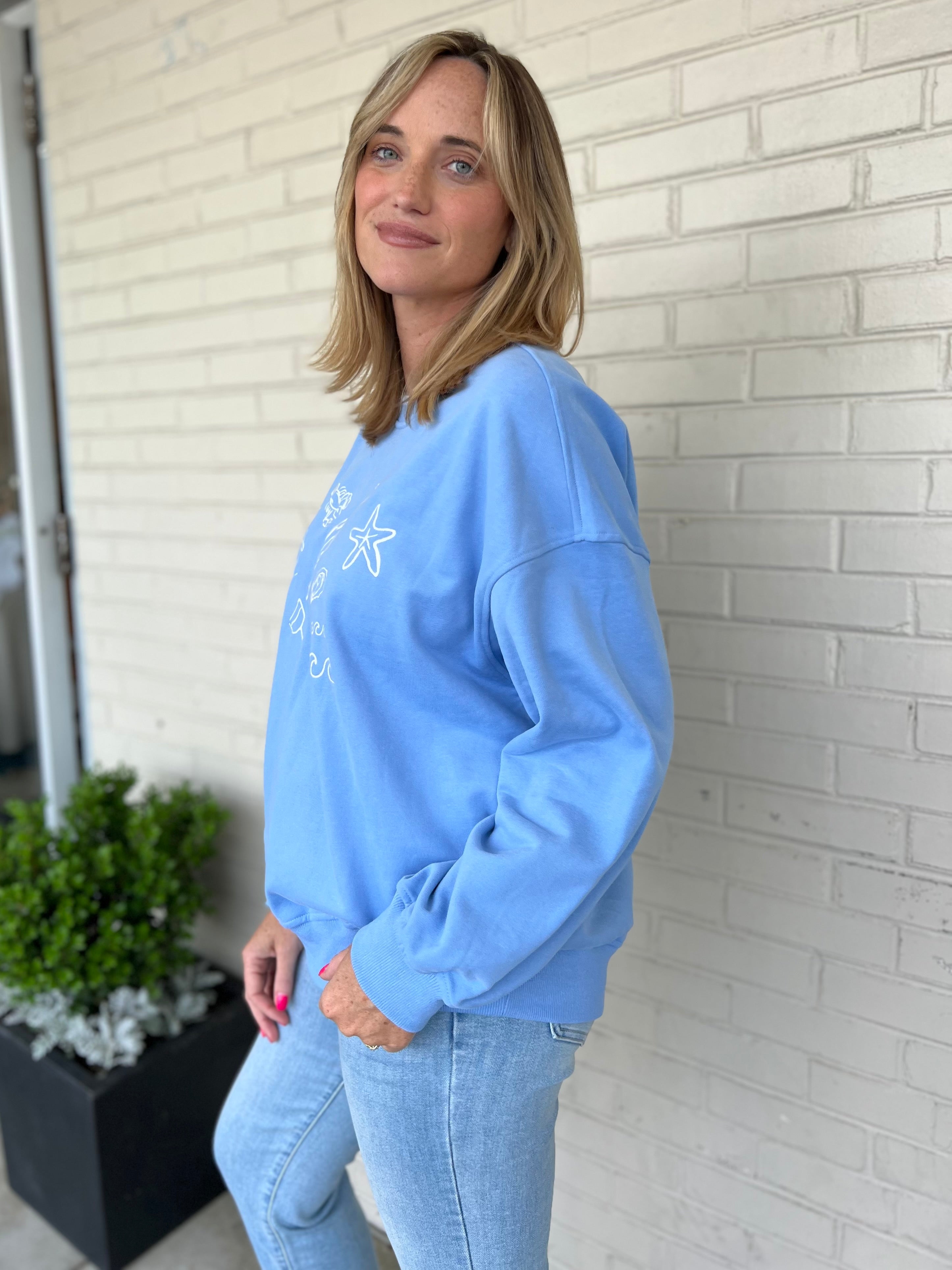 Le Lis | Coastal Sweatshirt | Sweetest Stitch