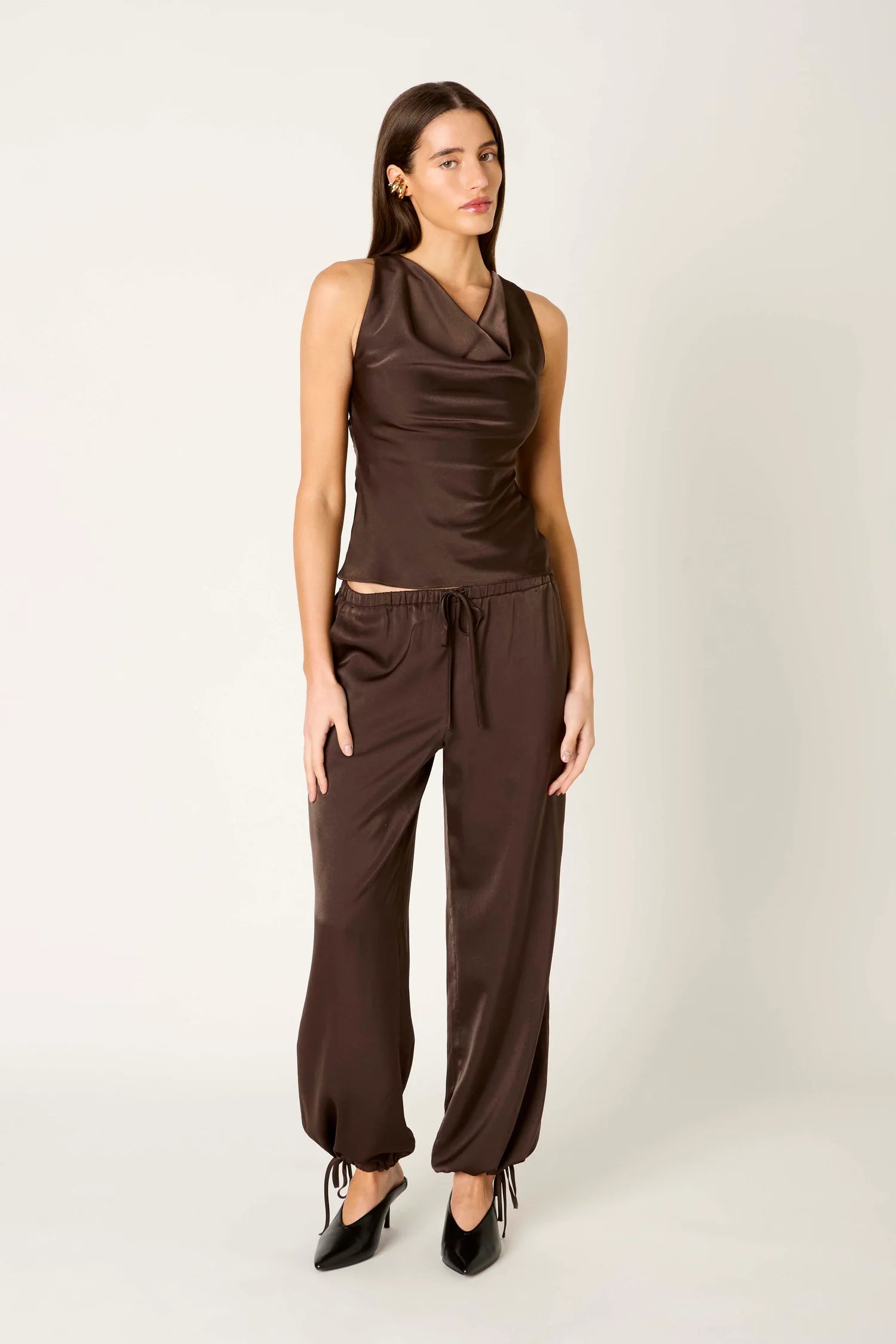 NIA | Gabriella Jogger Pant | Sweetest Stitch Boutique Richmond VA
