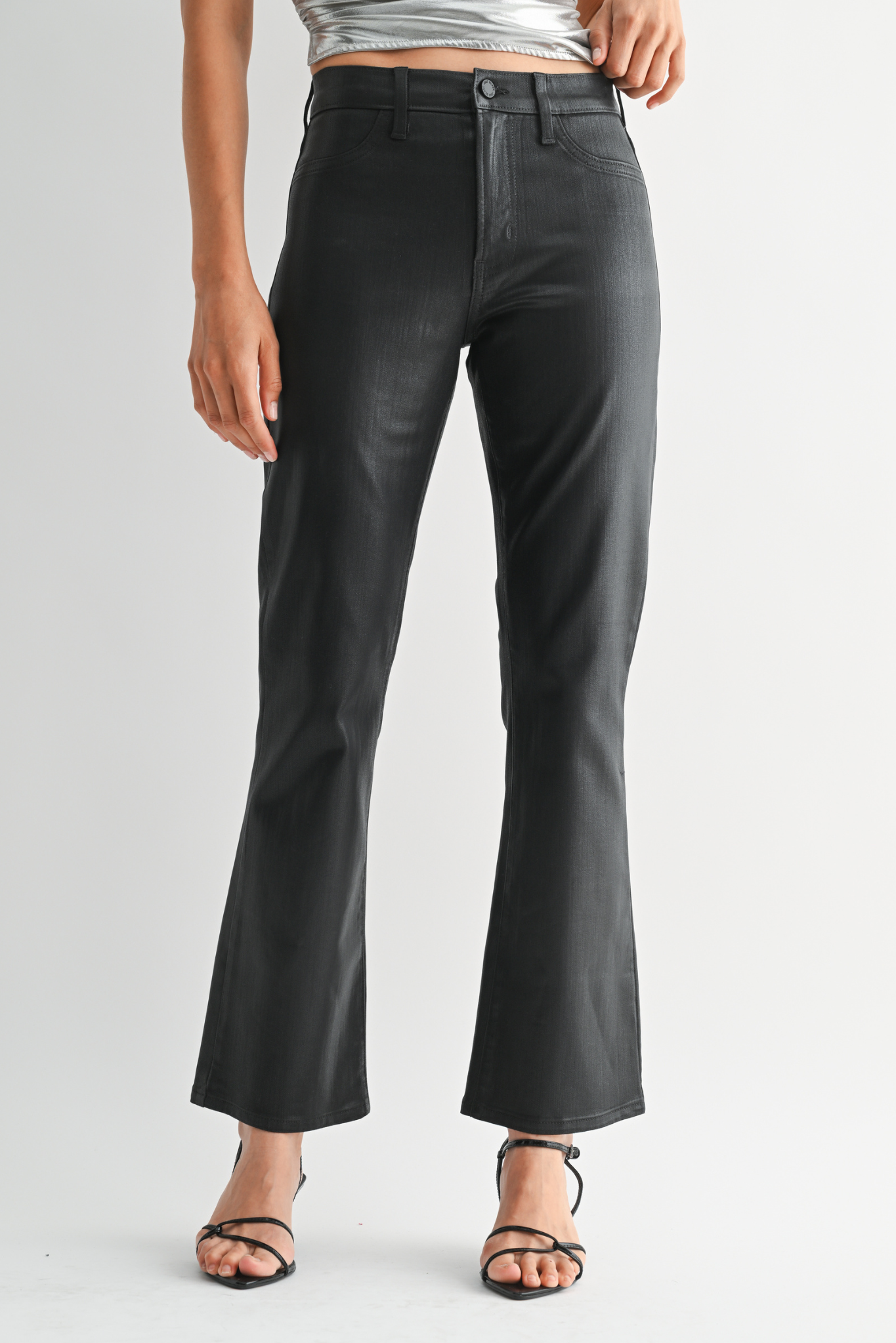 Just Black Denim | Aster Slim Cropped Bootcut Jeans | Sweetest Stitch