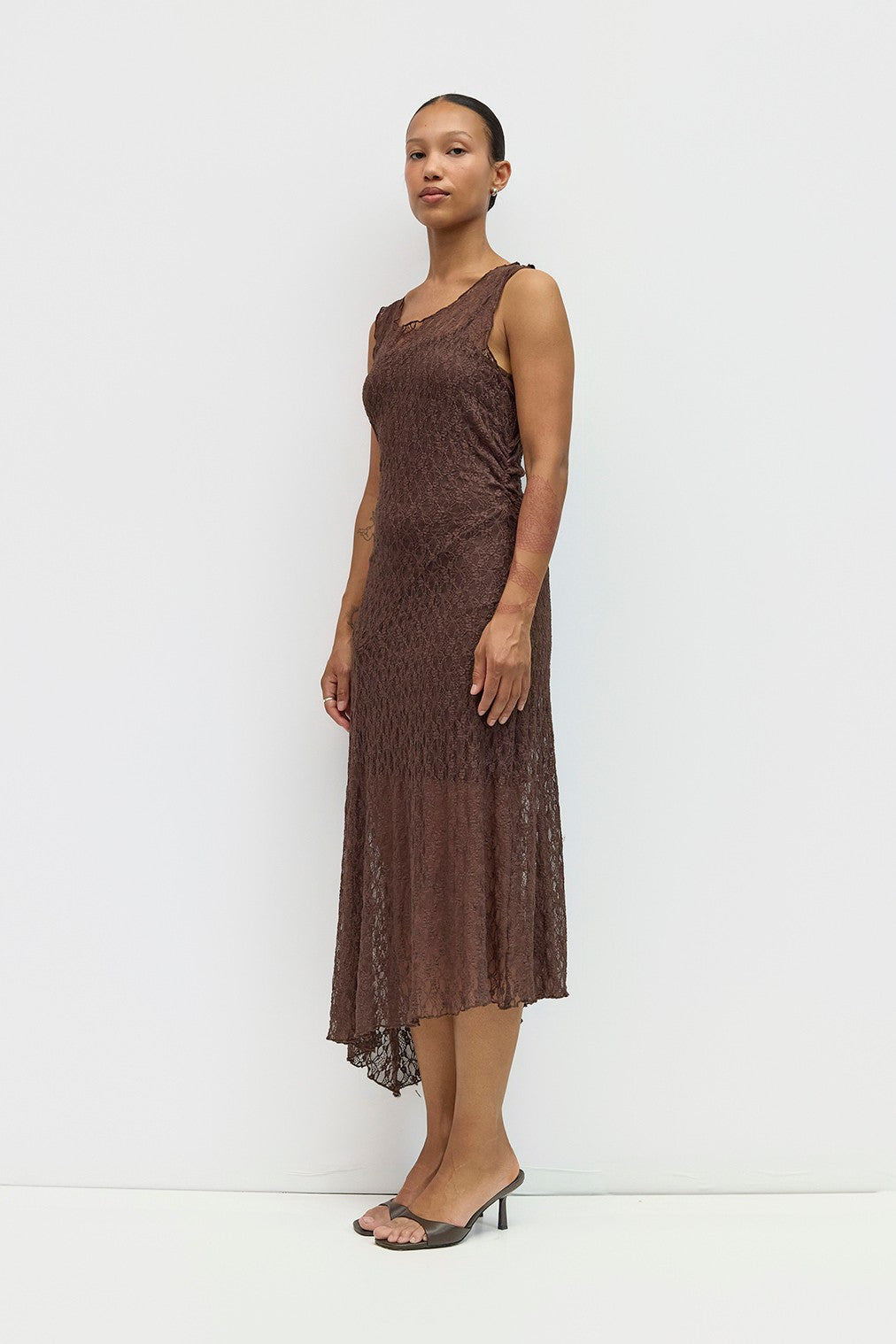 Mod Ref | Jaylin Lace Midi Dress | Sweetest Stitch Boutique Richmond
