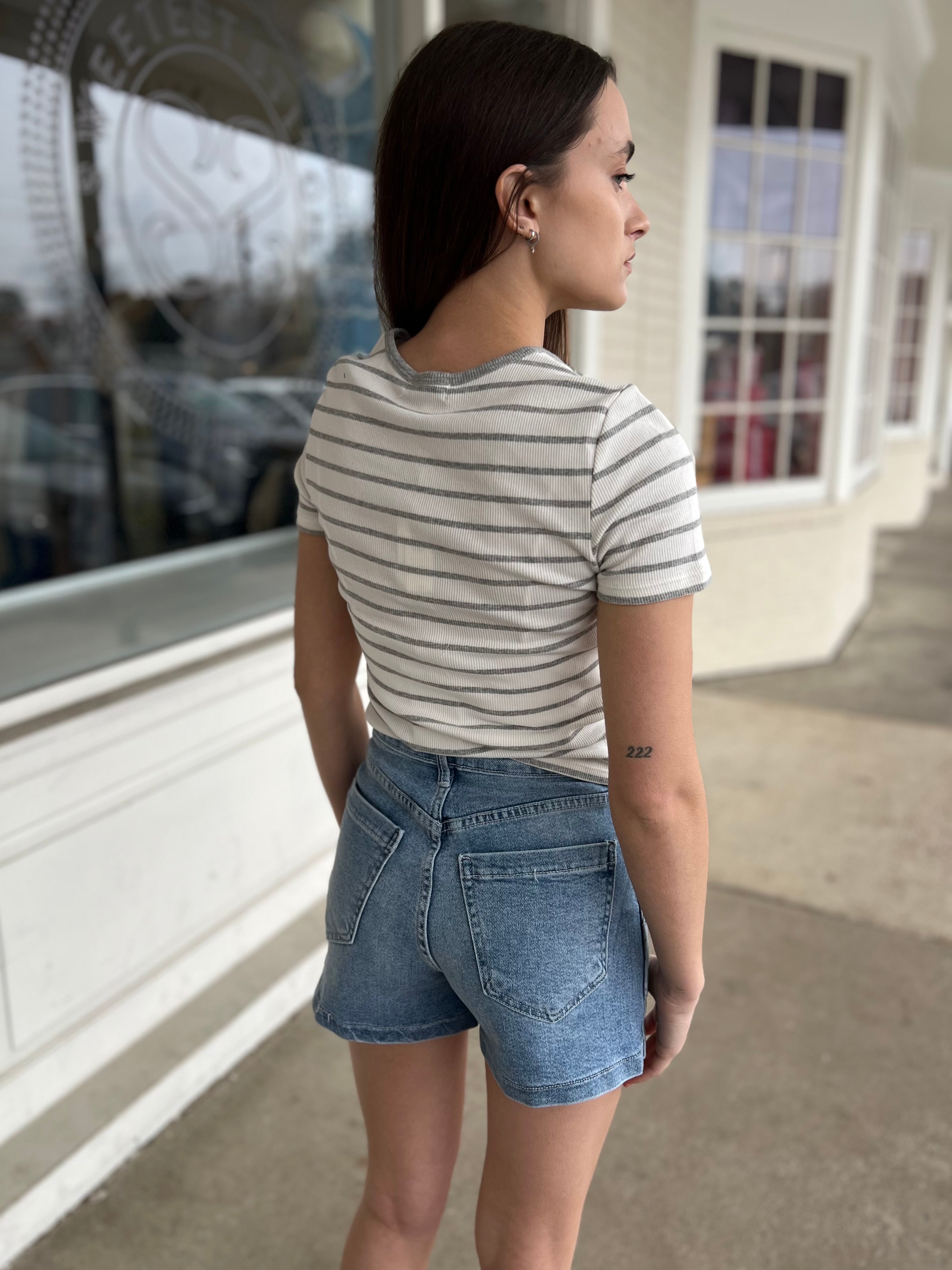 Just Black Denim | Cammie Cargo Shorts | Sweetest Stitch