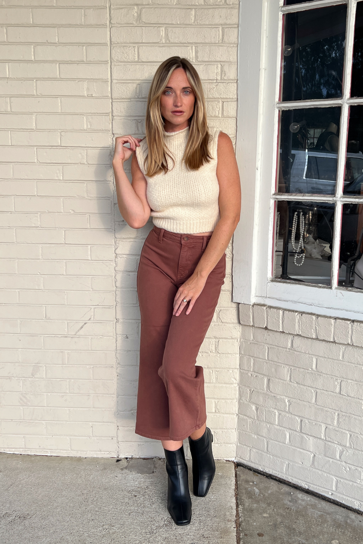 Short Story Knit Top Cream
