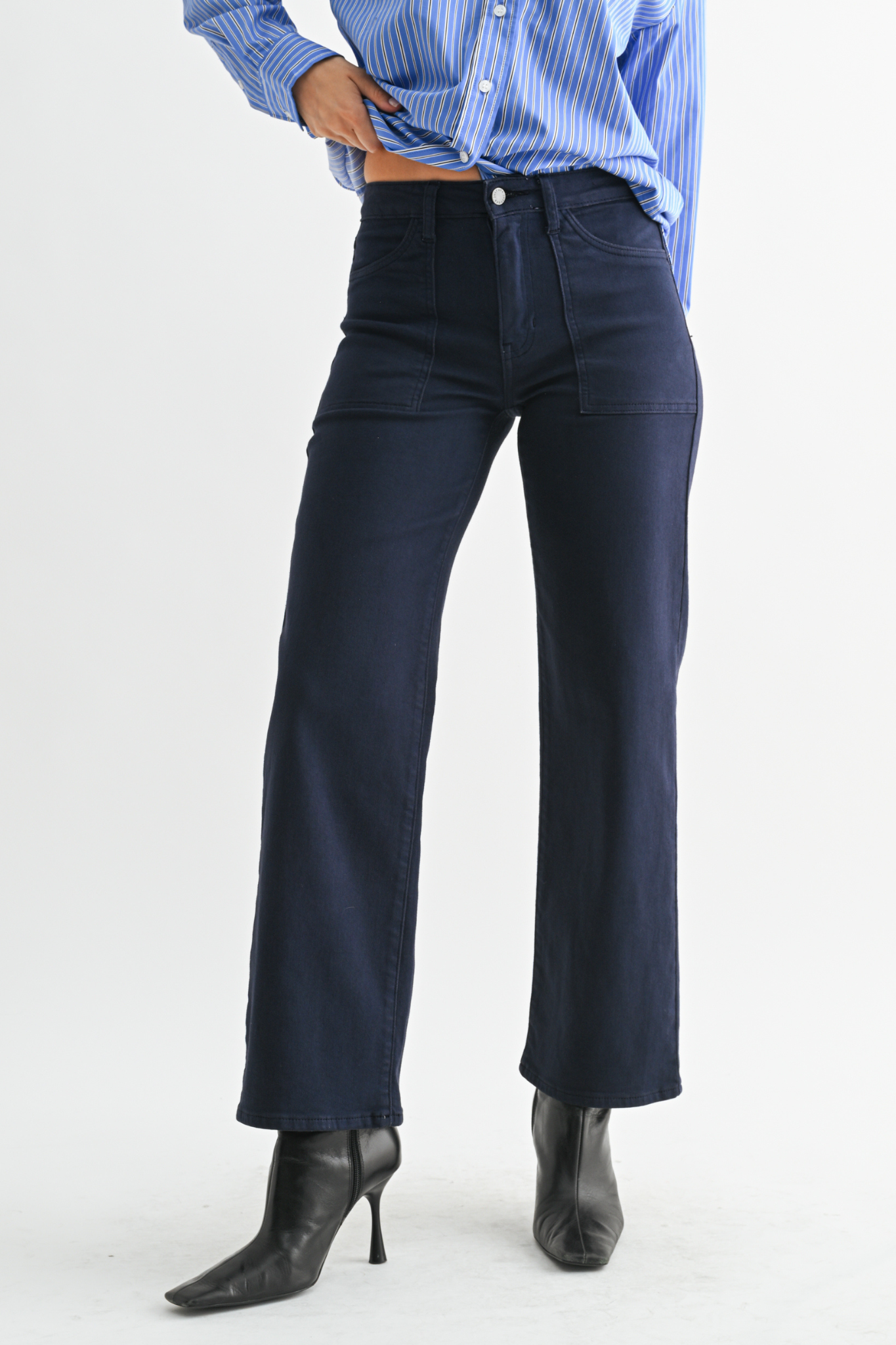 Just Black Denim | Chloe Relaxed Jeans | Sweetest Stitch Boutique