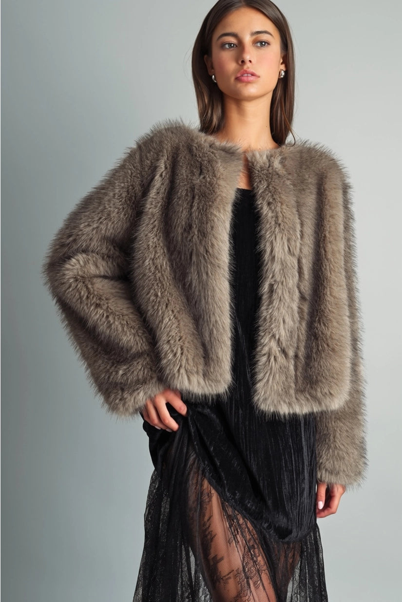 Miou Muse | Lottie Faux Fur Jacket | Sweetest Stitch Boutique Richmond