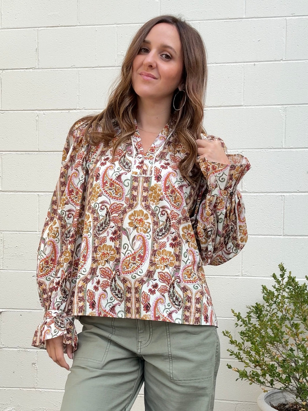 Entro | Mindy Paisley V-Neck Top | Sweetest Stitch Boutique