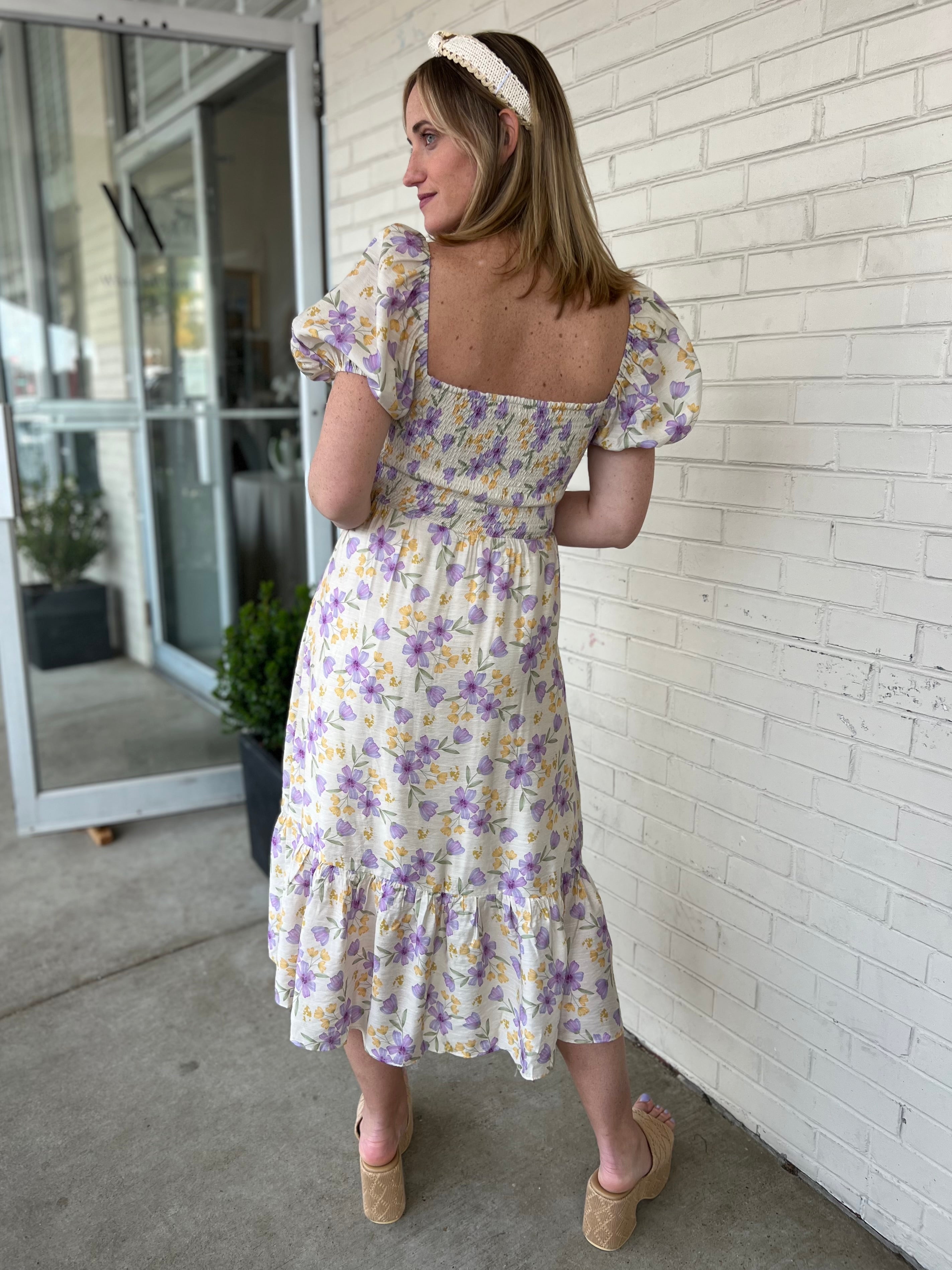 ASTR The Label | Maisie Floral Puff Sleeve Midi Dress | Swetest Stitch