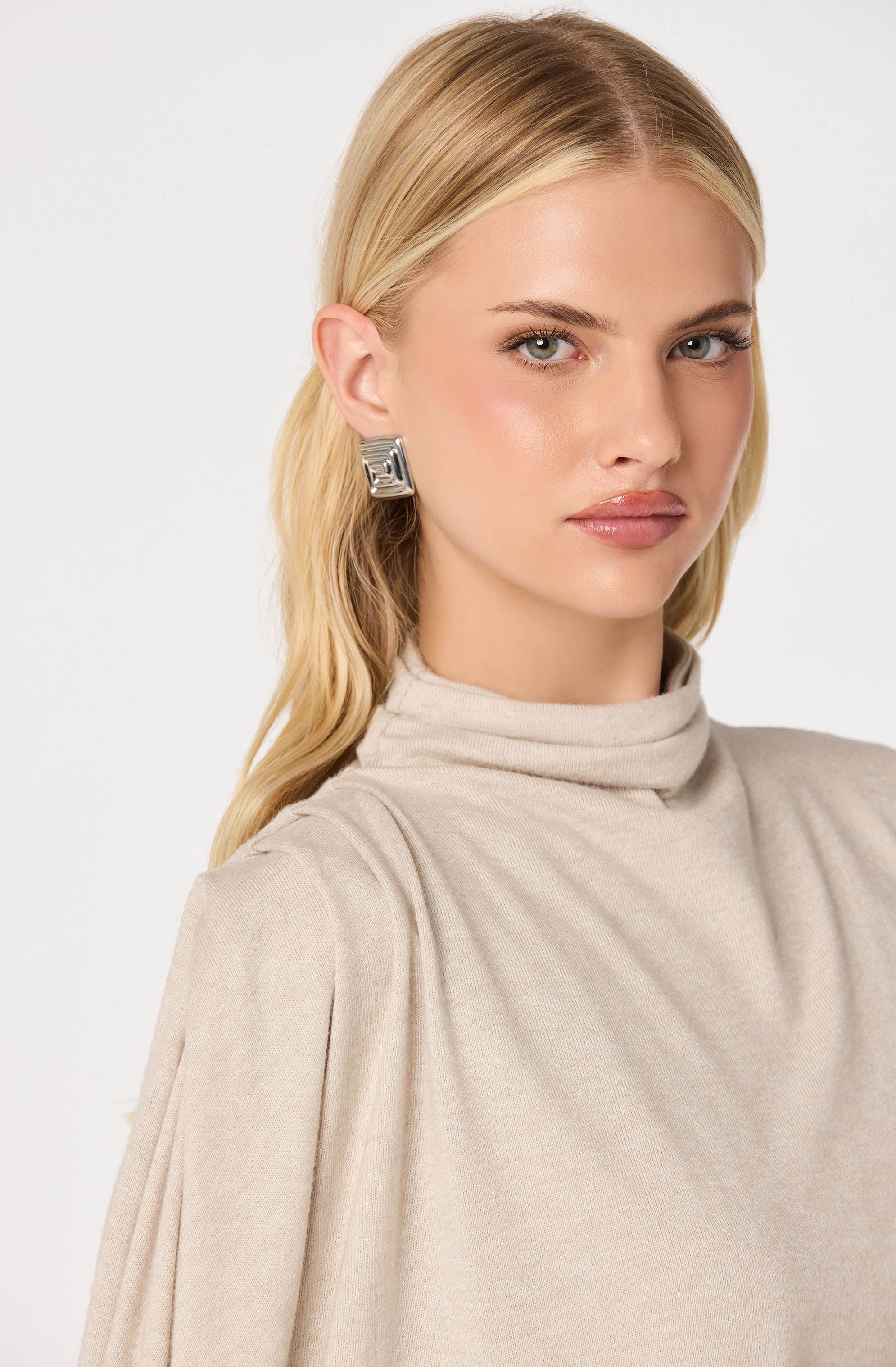 ASTR The Label | Jailene Asymmetric Cape Top | Sweetest Stitch RVA