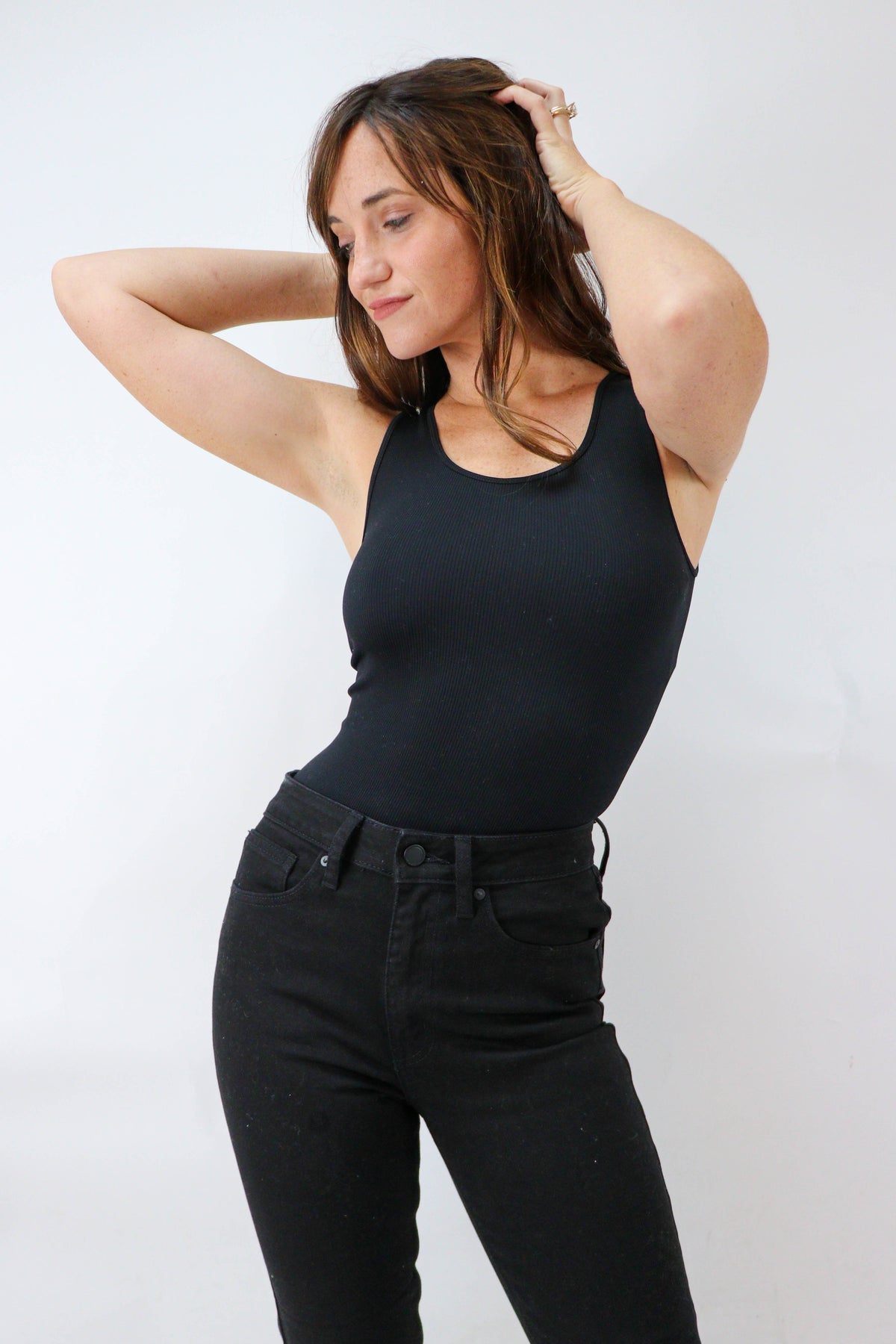 Seamless Fitted Ribbed Scoop Tank Top for Women | Sweetest Stitch