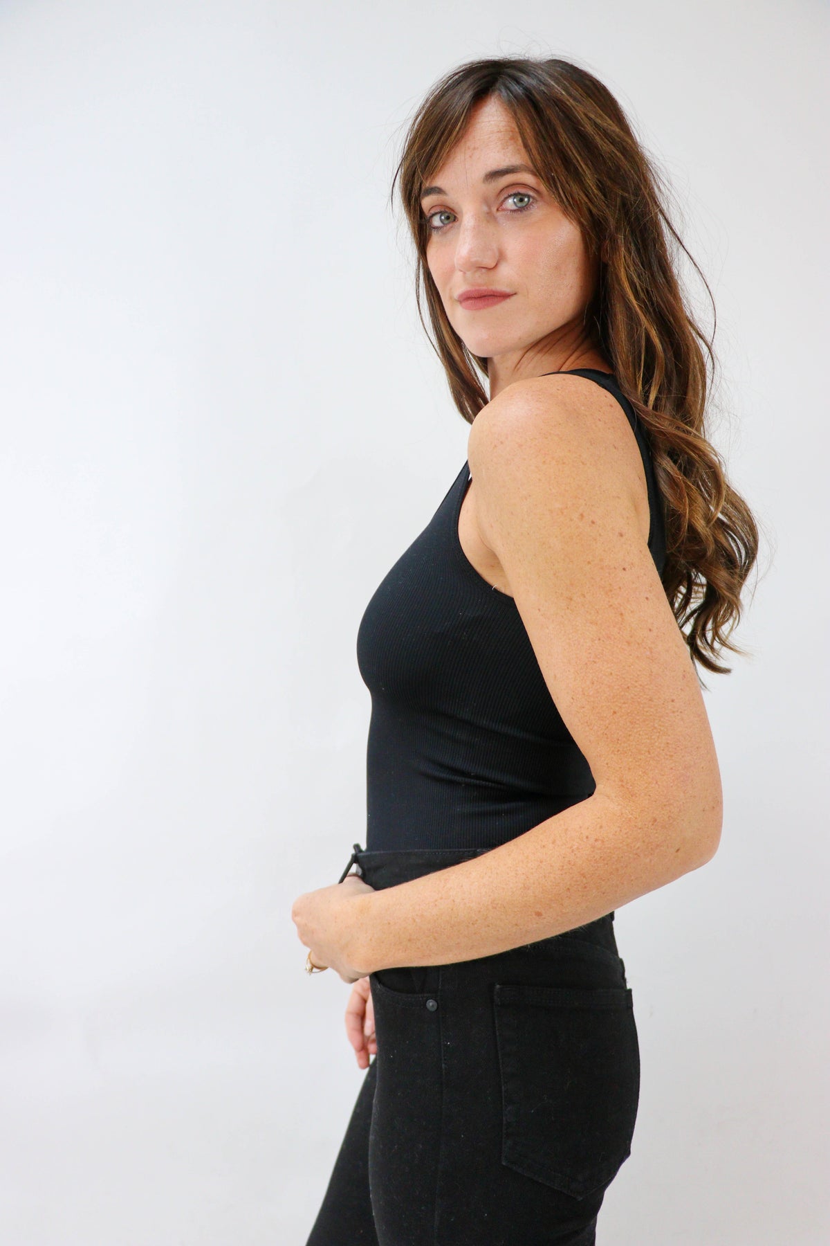 Seamless Fitted Ribbed Scoop Tank Top for Women | Sweetest Stitch