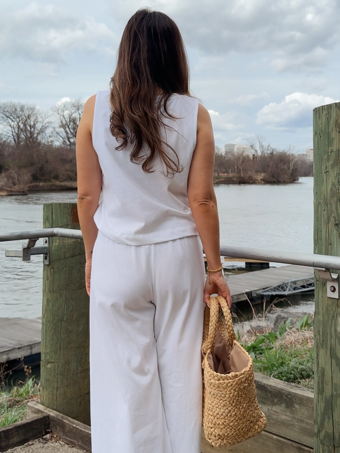 Z Supply | Sloane V-Neck Top | Sweetest Stitch Boutique Richmond