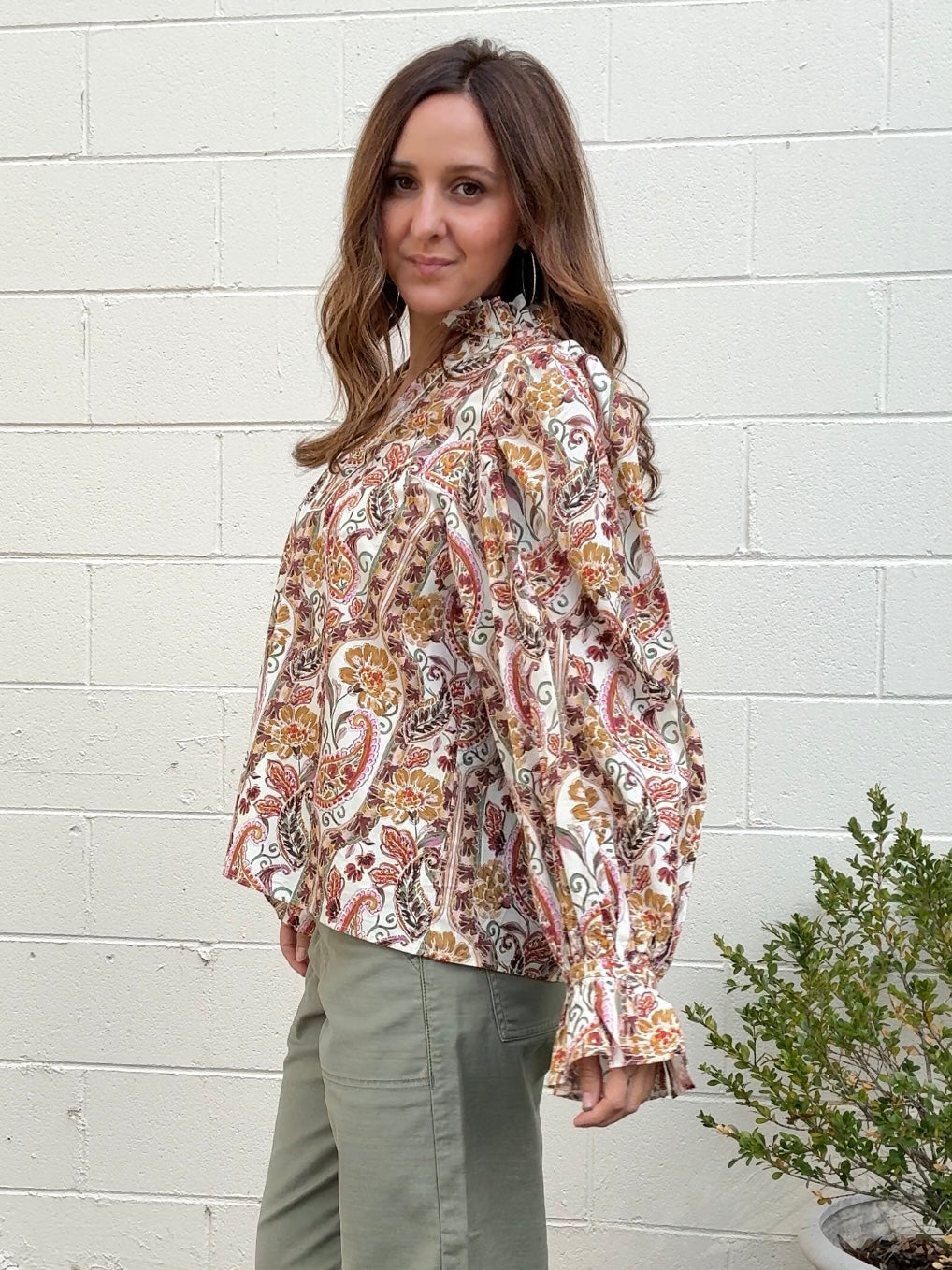 Entro | Mindy Paisley V-Neck Top | Sweetest Stitch Boutique
