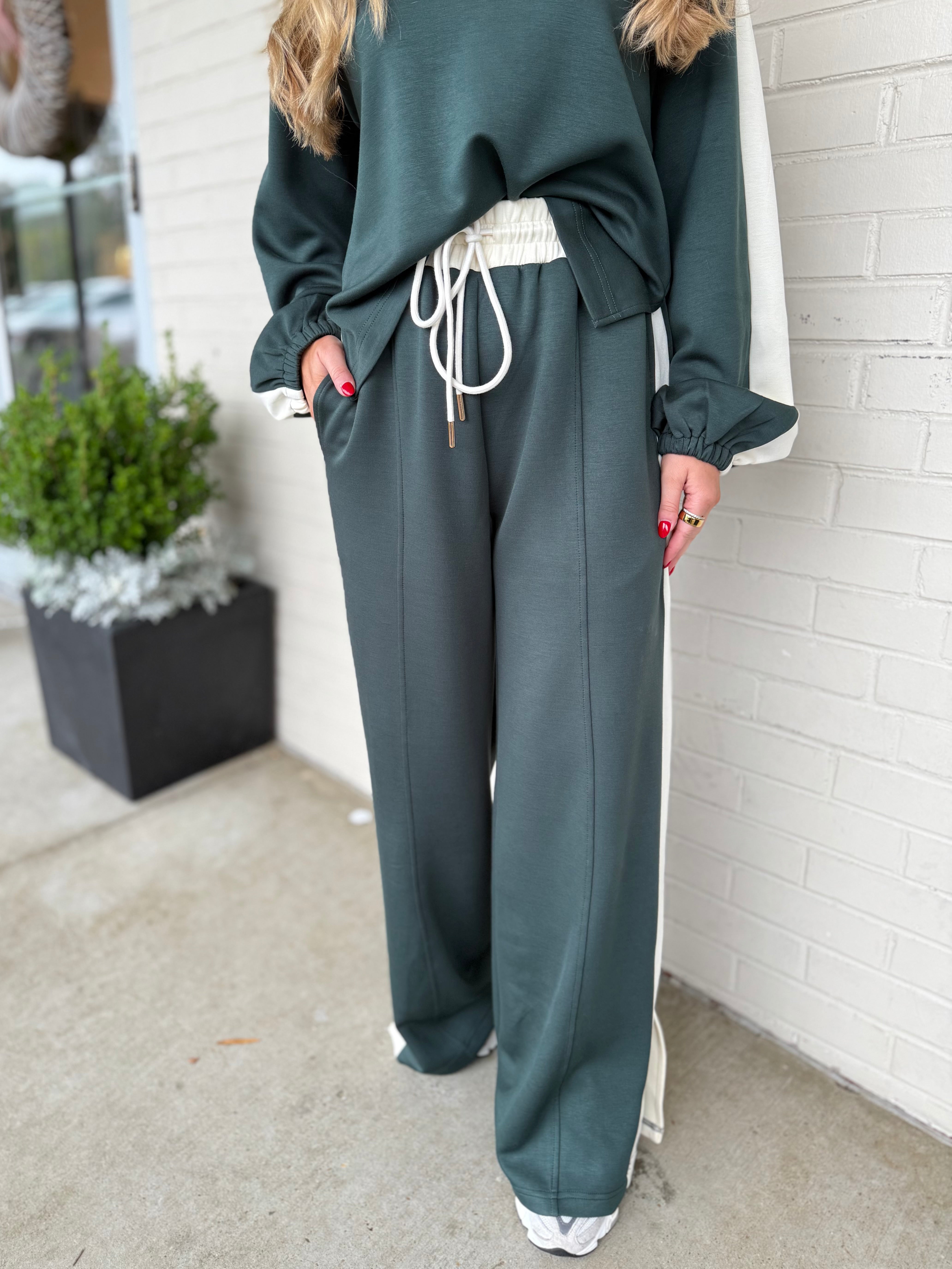 Entro | Callie Wide Leg Pants | Sweetest Stitch Boutique Richmond 