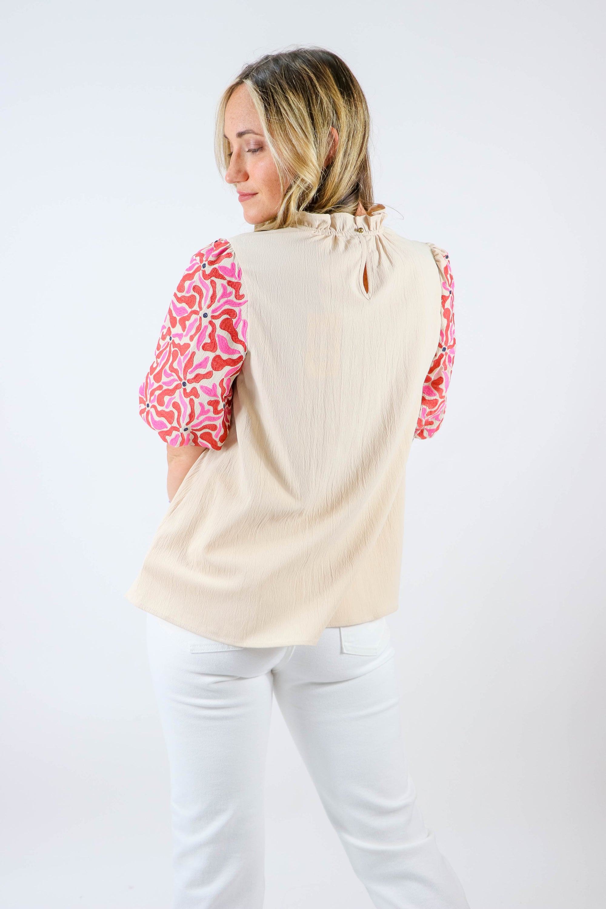Entro Embroidered Sleeve Top | Sweetest Stitch Online Boutique