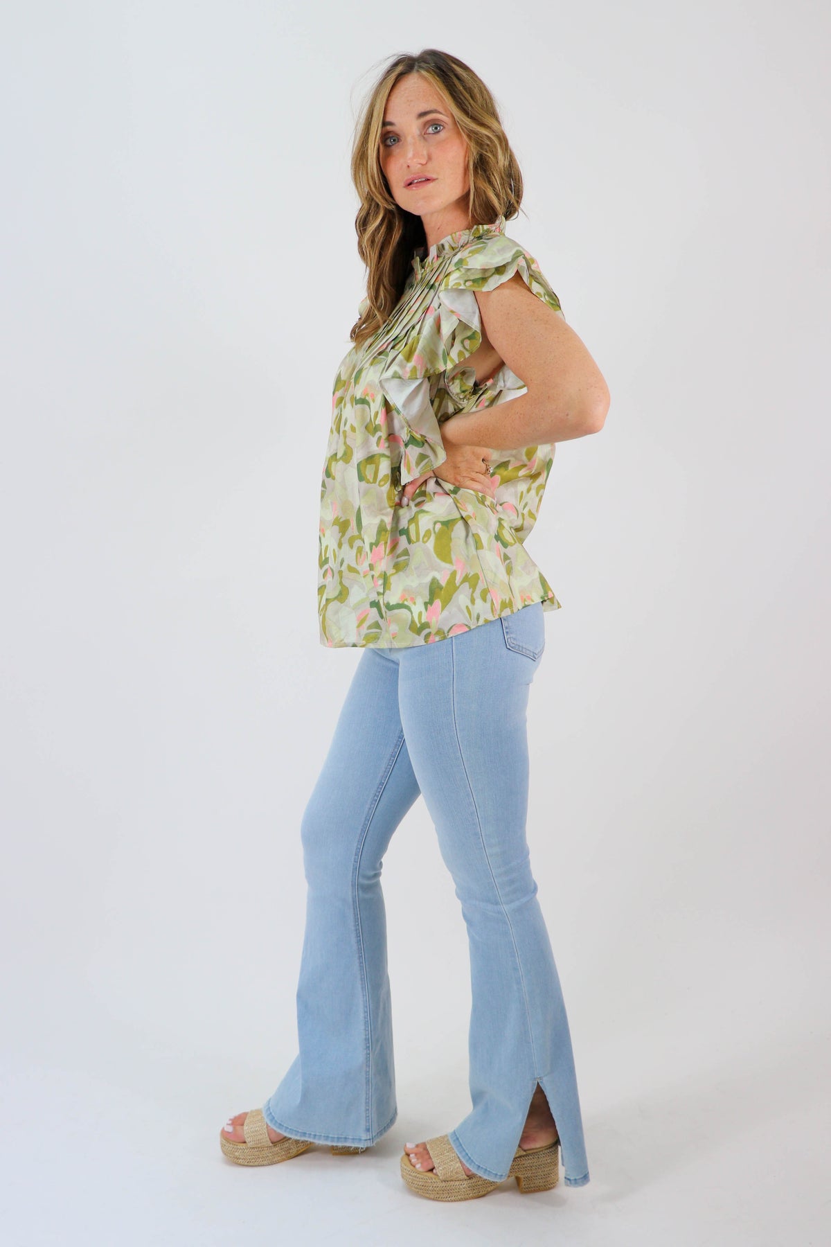 Entro Green Print Ruffle Sleeve Top | Sweetest Stitch Online Boutique