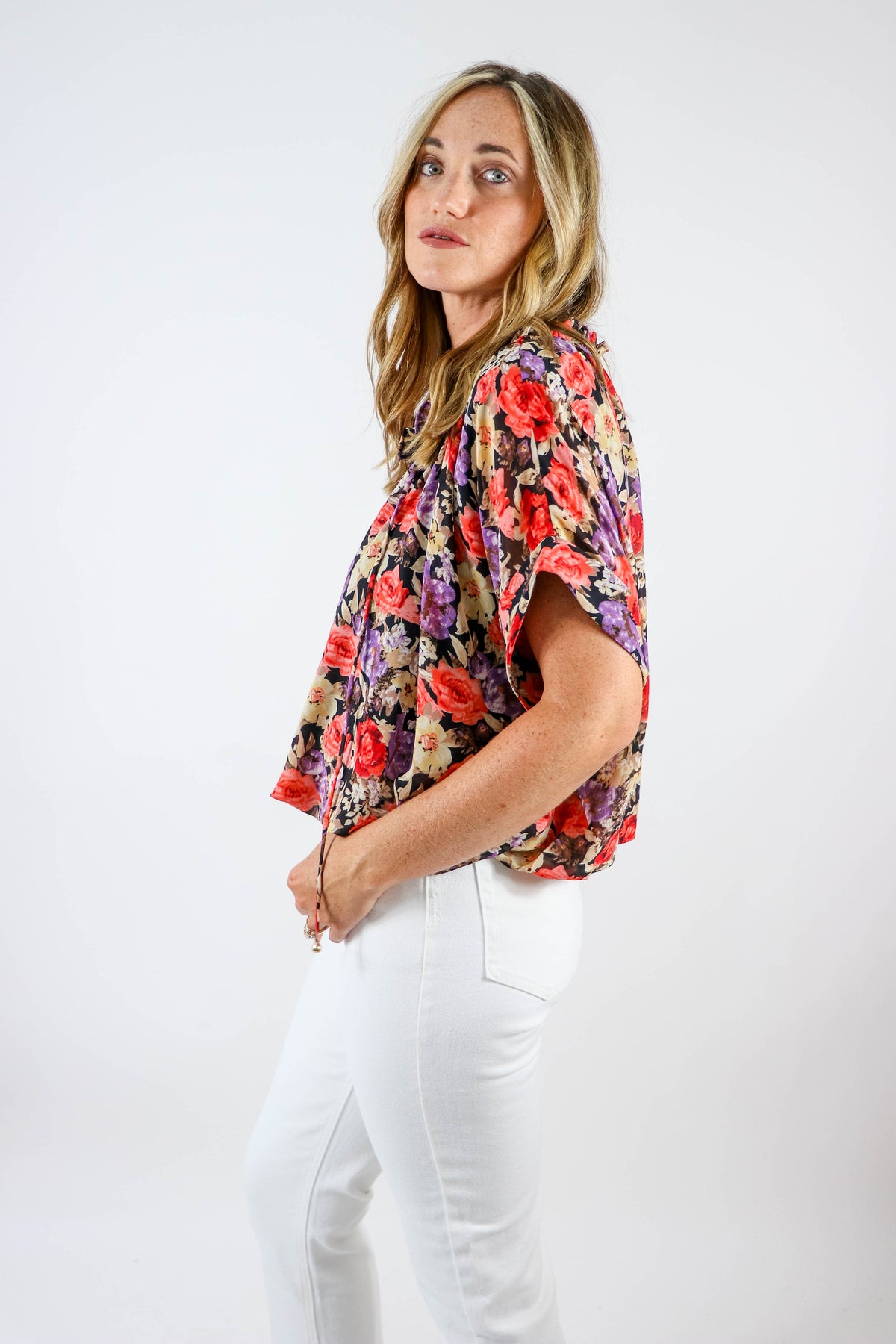 Entro | Floral Bubble Hem Blouse | Sweetest Stitch Online Boutique
