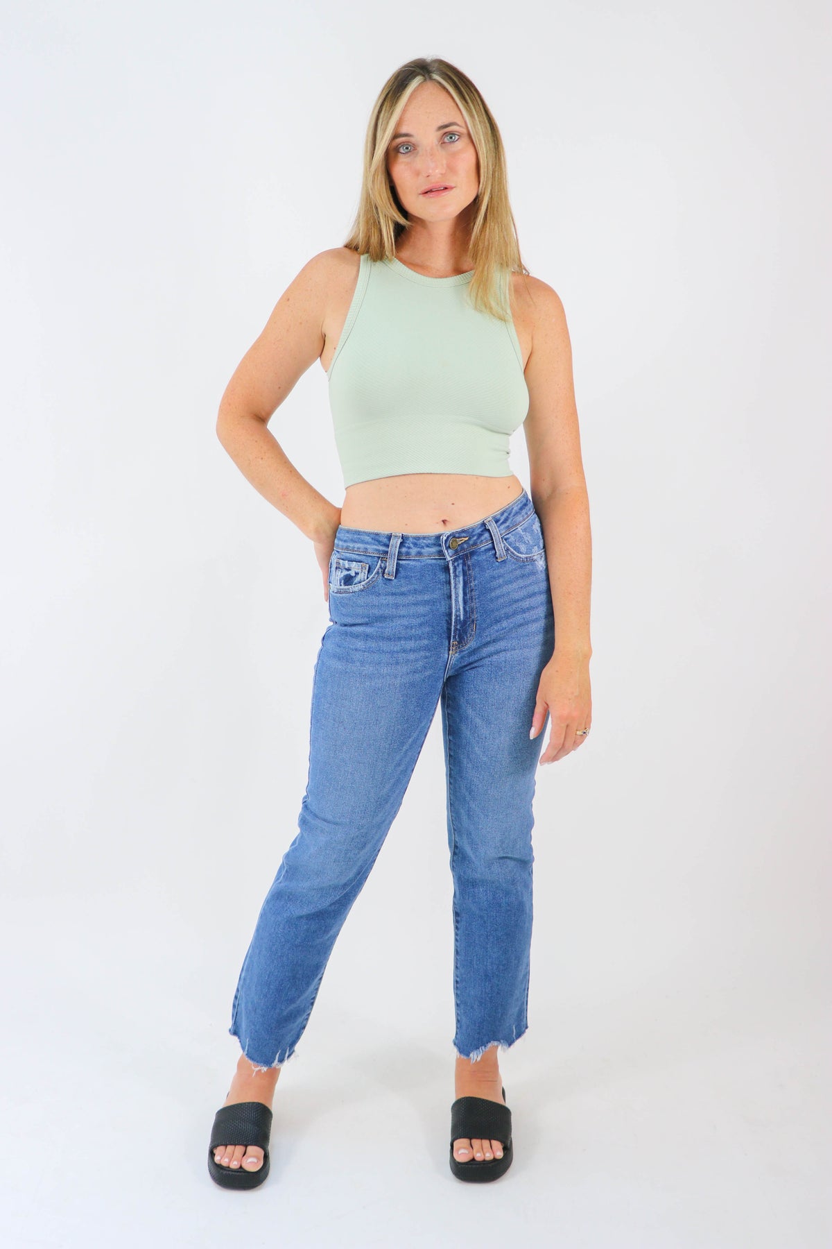 Just Black Denim | Vintage Straight Jeans Medium | Sweetest Stitch