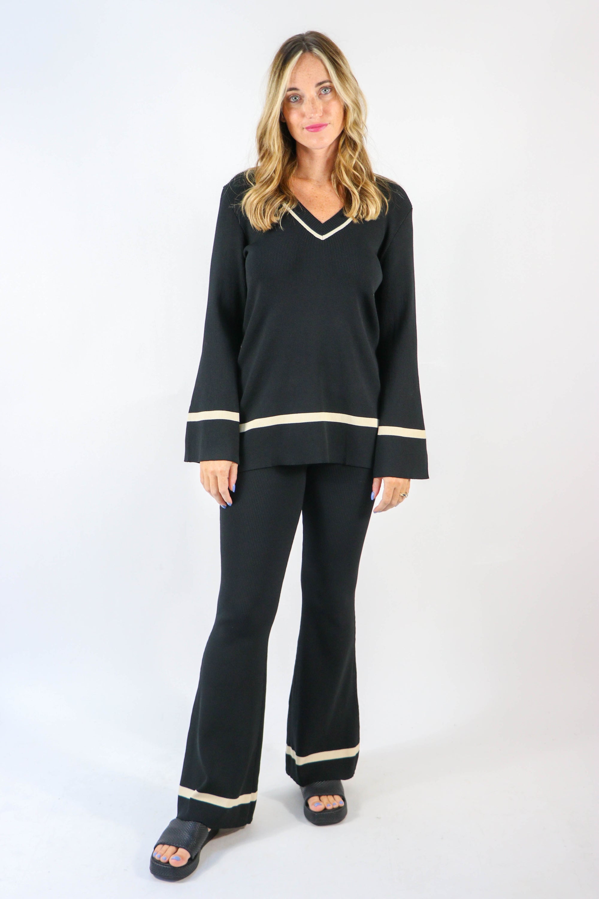 Miou Muse | Flare Knit Pants | Sweetest Stitch Online Boutique