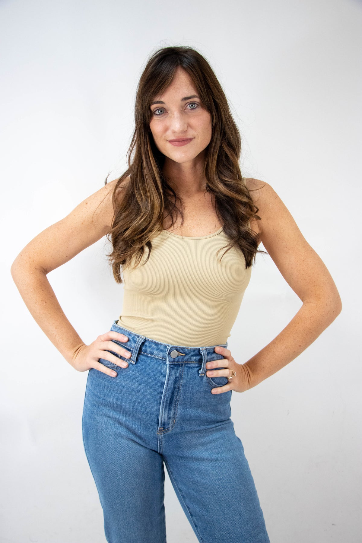 Seamless Fitted Ribbed Scoop Tank Top for Women | Sweetest Stitch