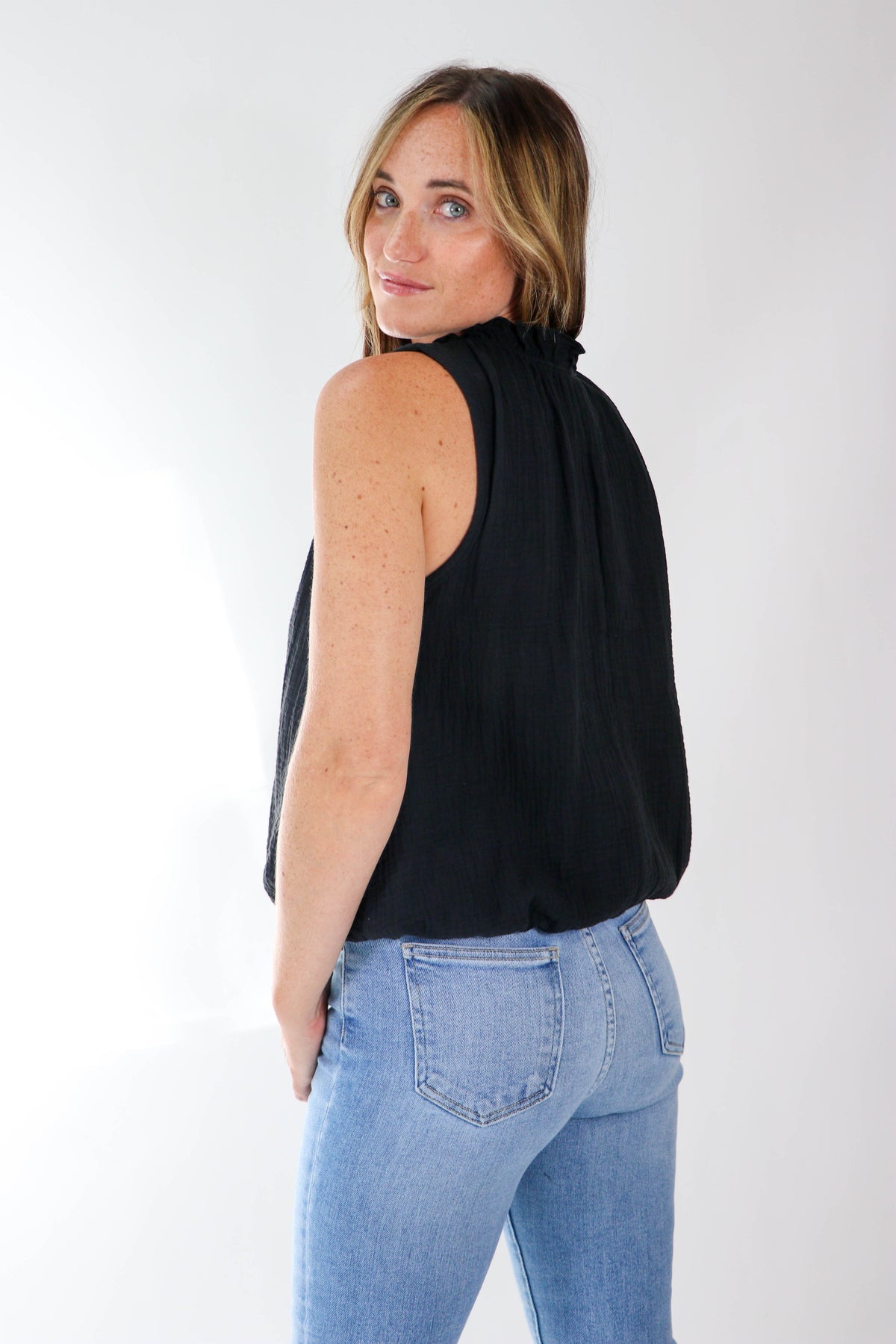 Entro | Cotton Gauze Sleeveless Bubble Top | Sweetest Stitch