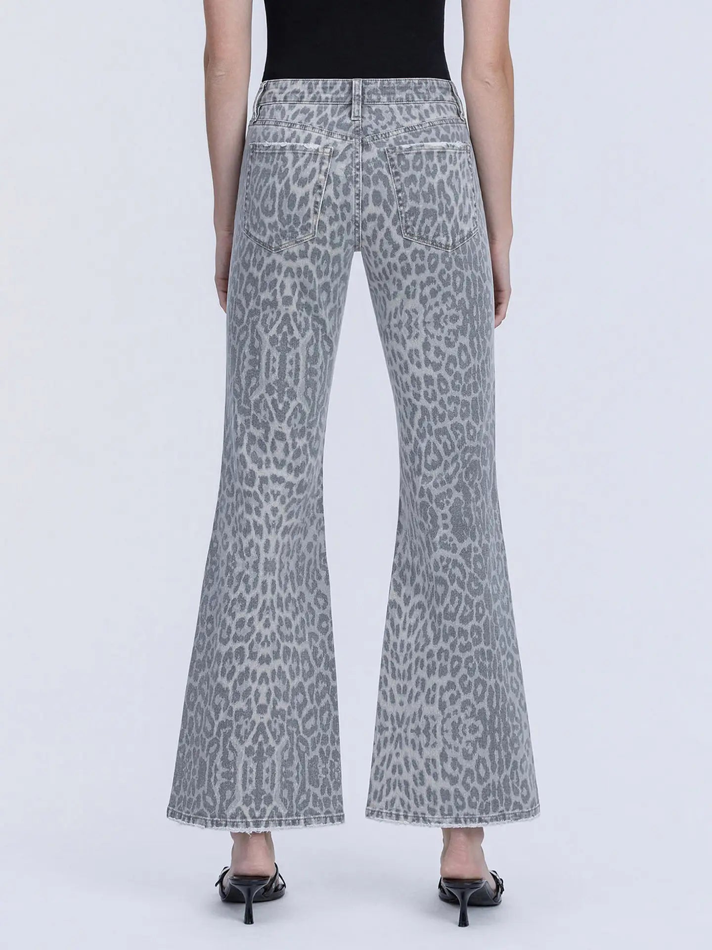 Mary Flare Jeans - Gray Leopard
