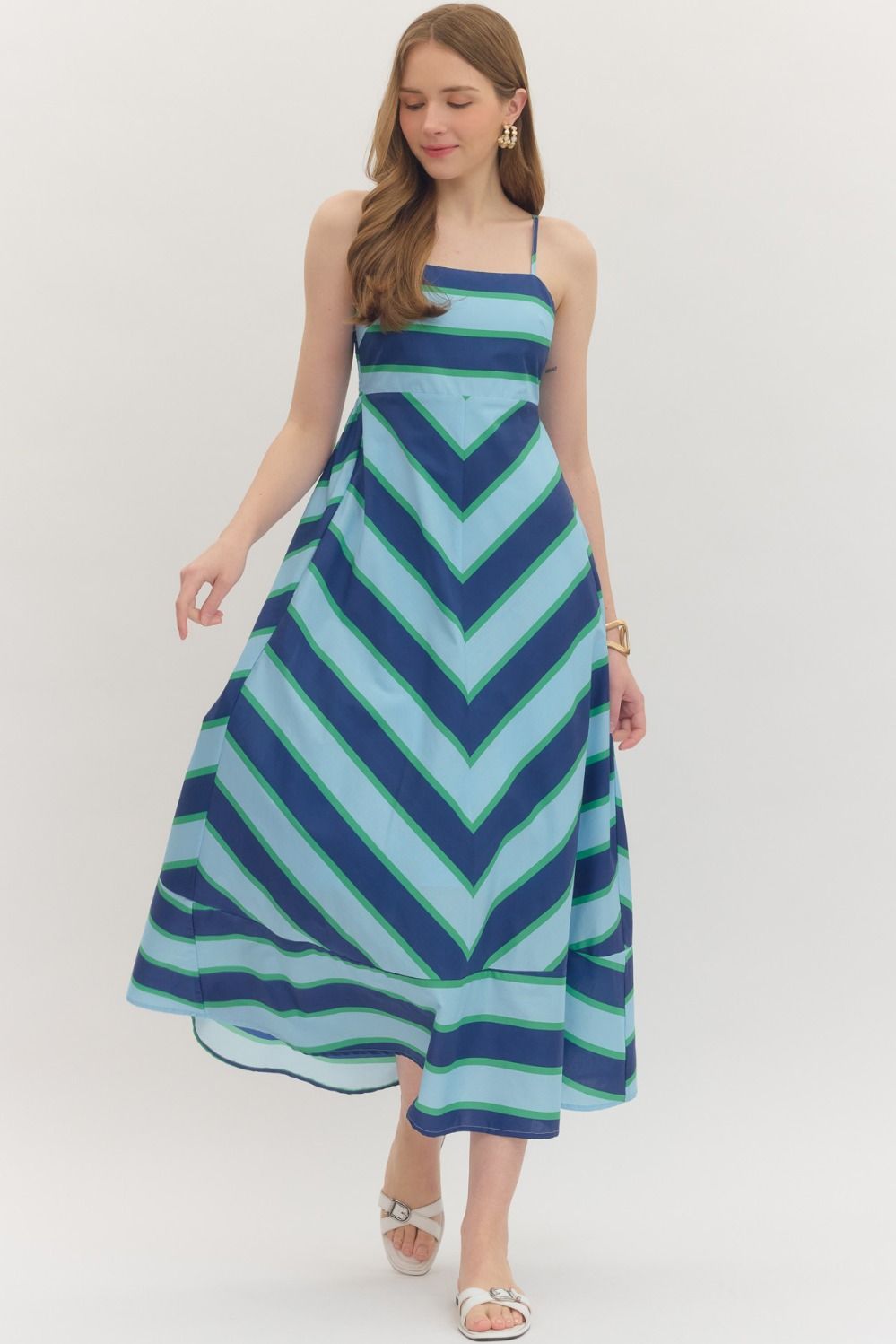 Find Your Perfect Entro Outfit: Dresses, Tops, & Clothing Online Sweetest Stitch Find Your Perfect Entro Outfit: Dresses, Tops, & Clothing Online Sweetest Stitch