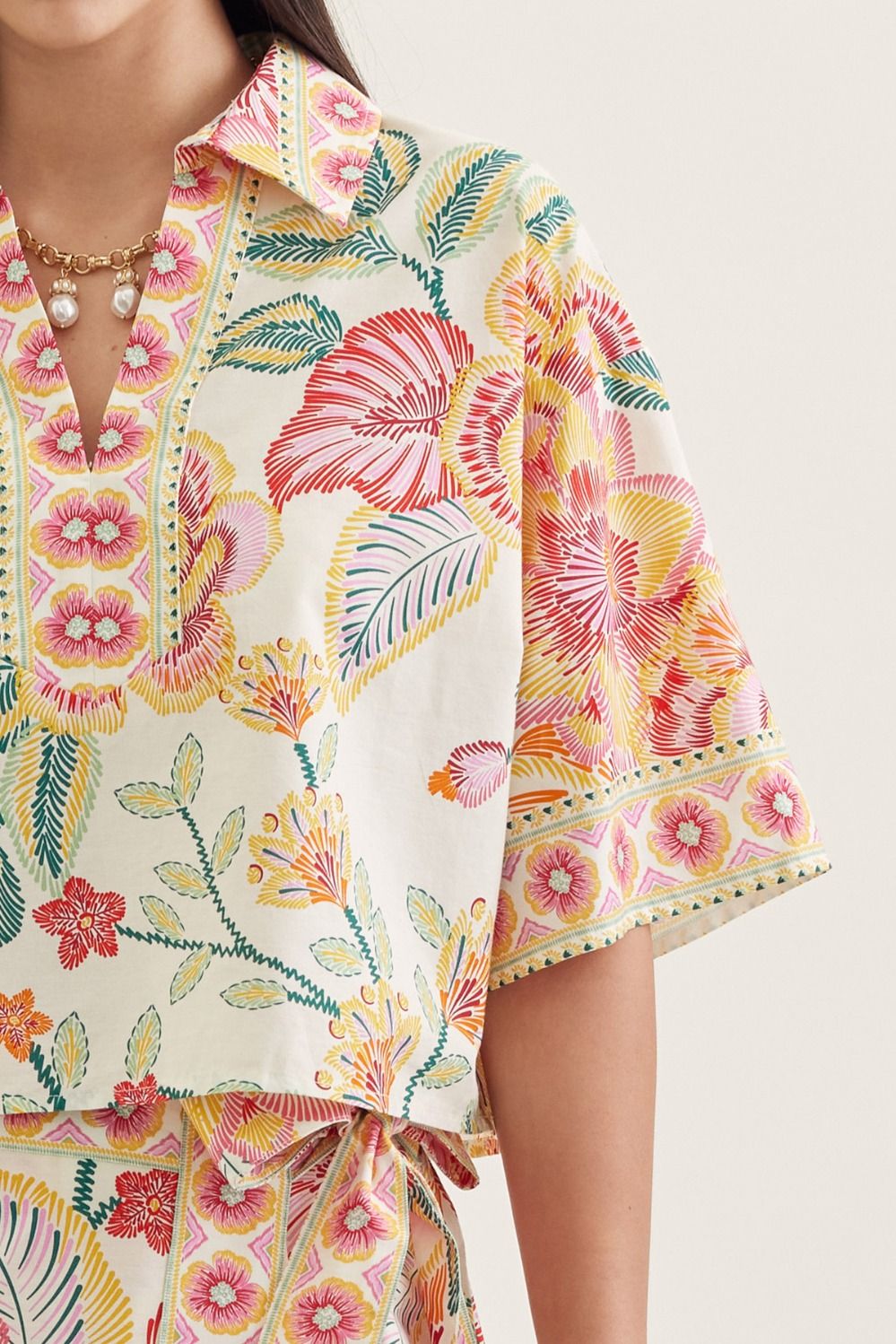 Entro | Miranda Floral Collared Top | Sweetest Stitch Boutique RVA