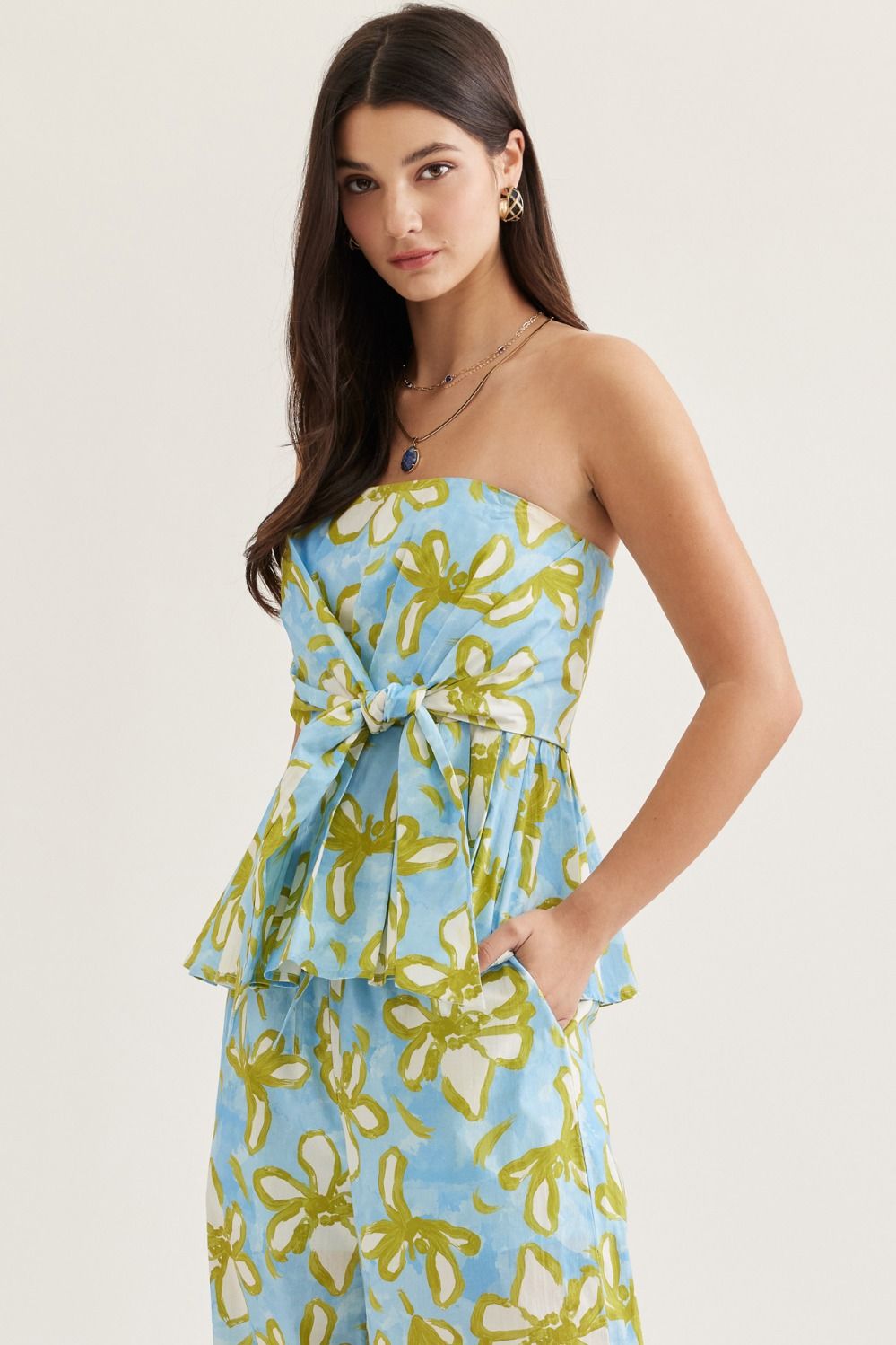 Entro | Jade Strapless Floral Top | Sweetest Stitch Boutique Richmond
