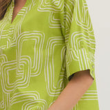 Entro | Sloane V-Neck Top | Sweetest Stitch Boutique Richmond VA