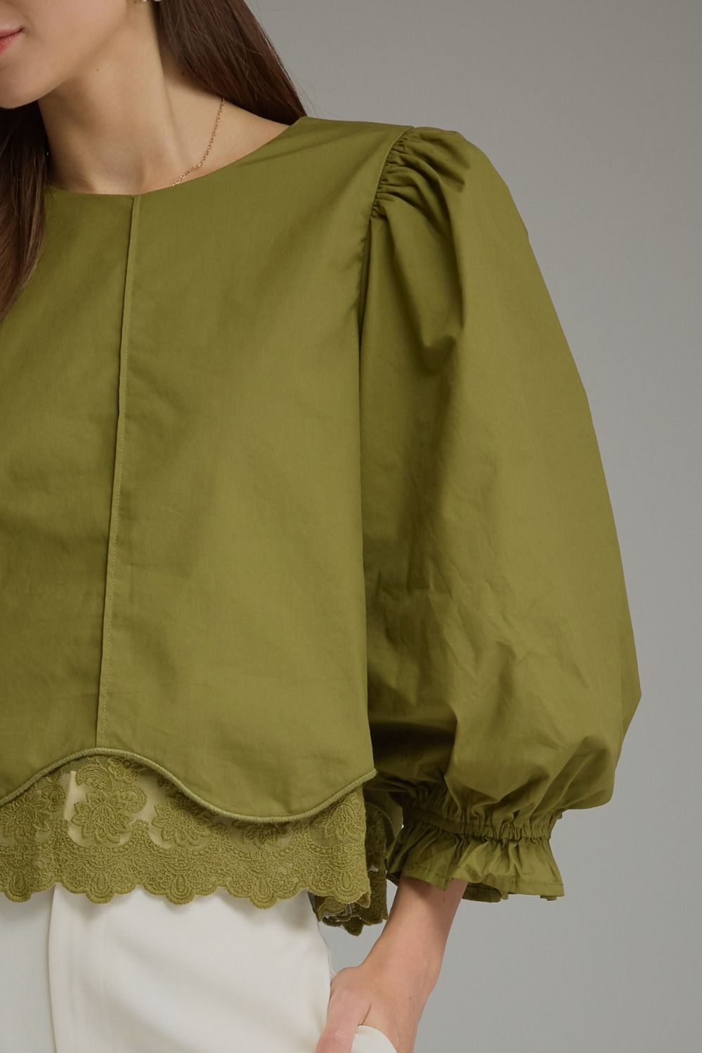 Entro | Kaleigh Balloon Sleeve Top - Martini Olive | Sweetest Stitch