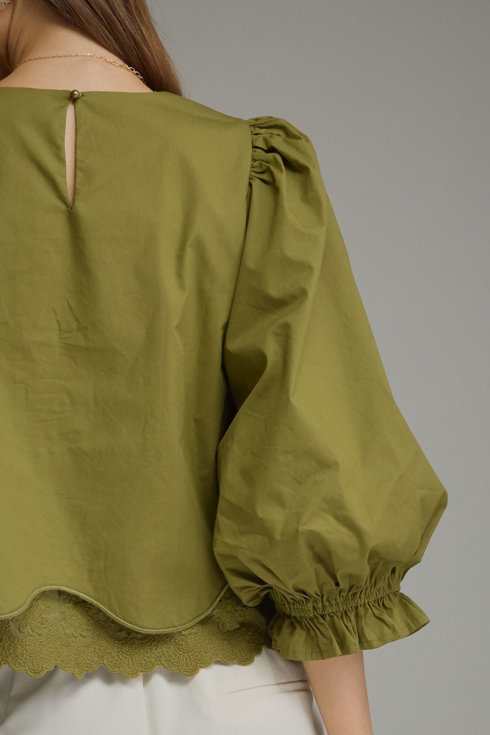 Entro | Kaleigh Balloon Sleeve Top - Martini Olive | Sweetest Stitch