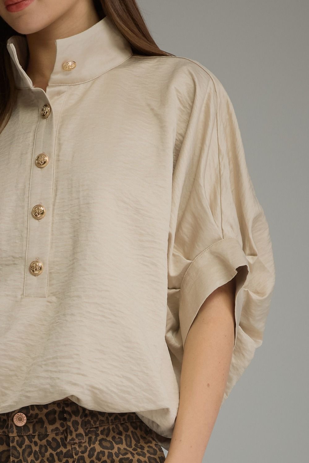 Entro | Pam Button Front Top | Sweetest Stitch Boutique Richmond VA