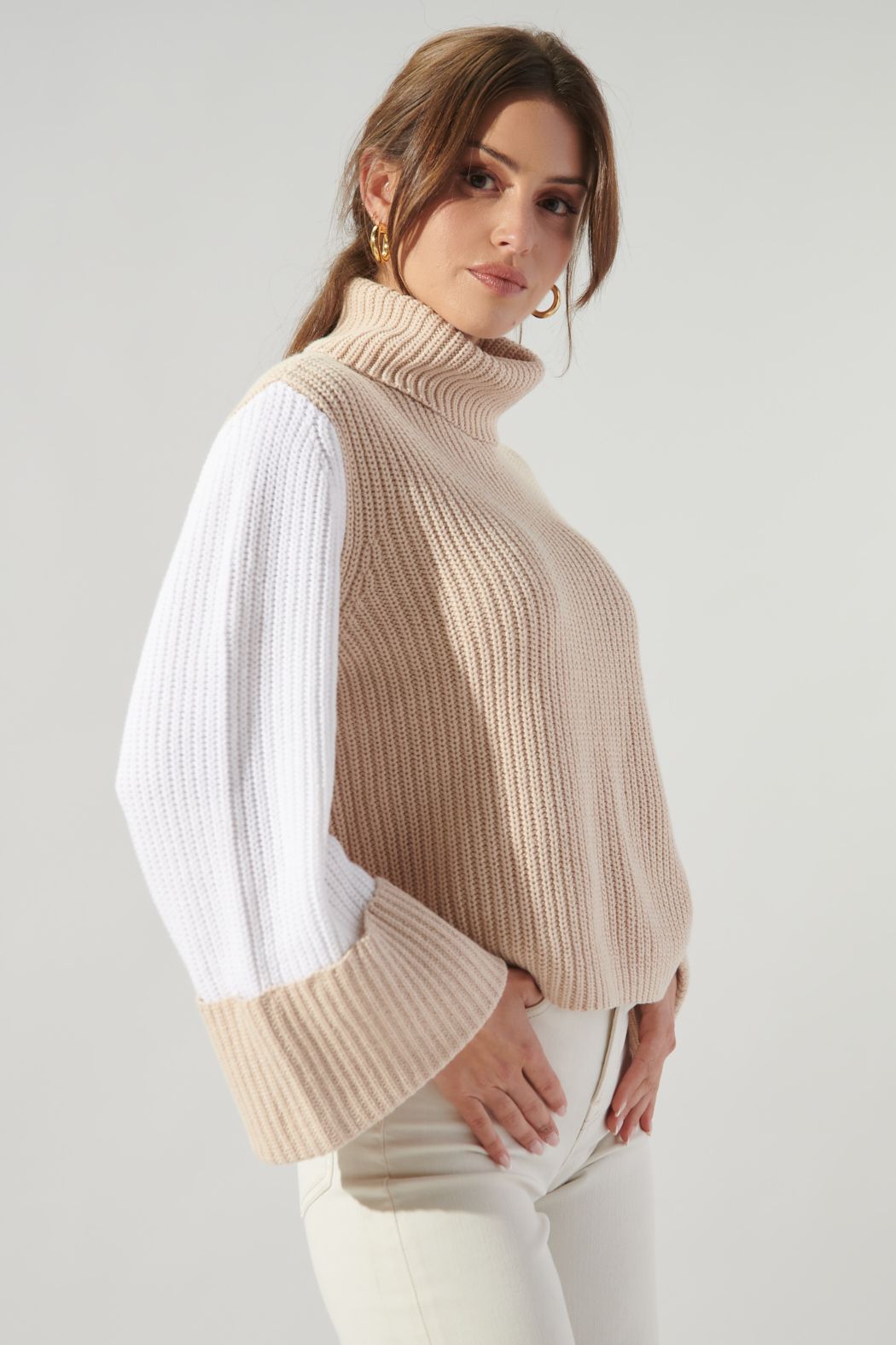 Sugar Lips | Neutral Colorblock Sweater | Sweetest Stitch Boutique