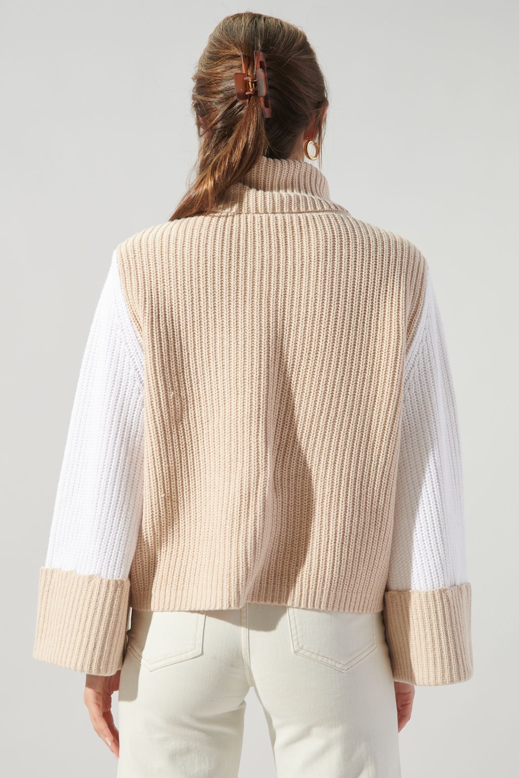 Sugar Lips | Neutral Colorblock Sweater | Sweetest Stitch Boutique