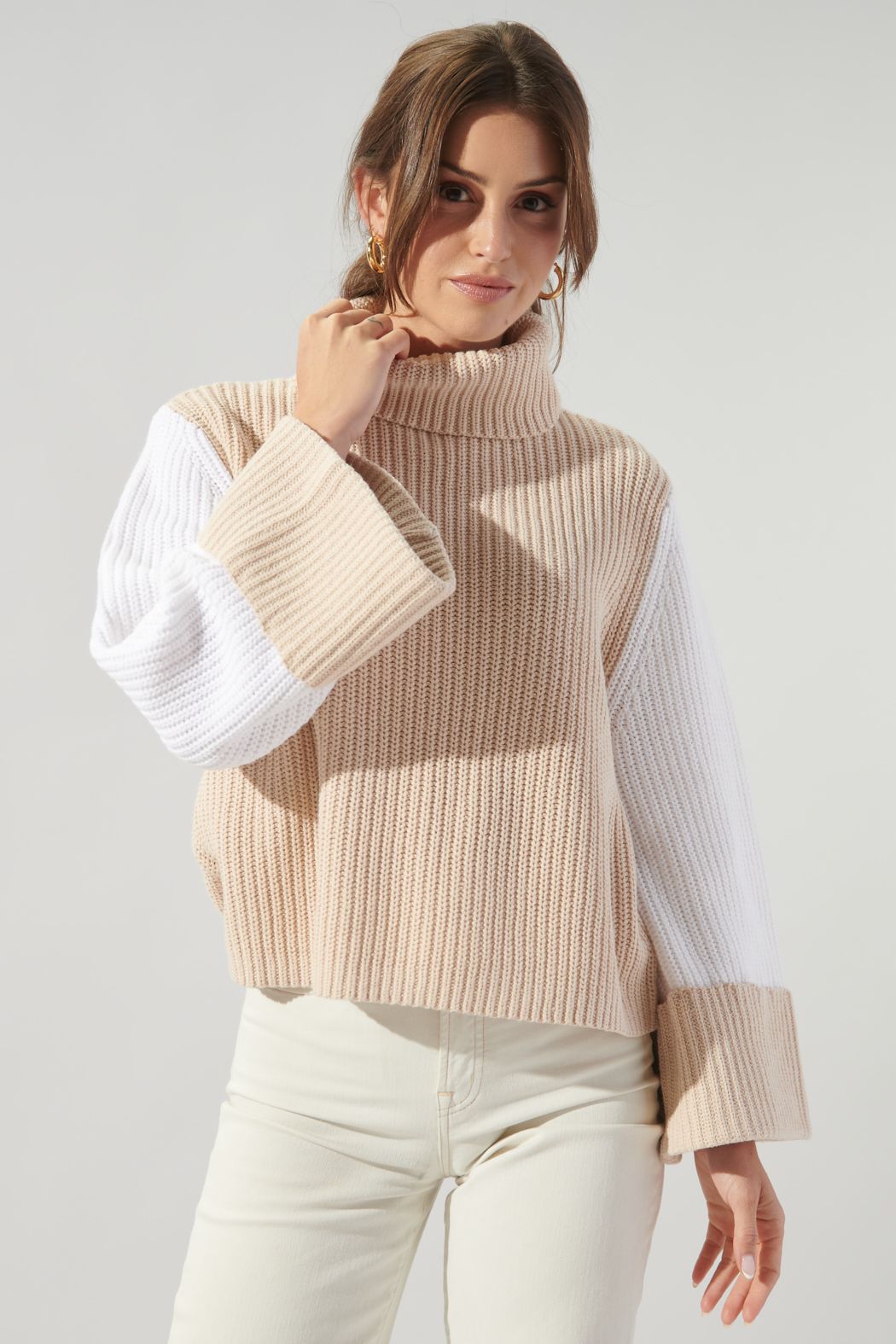 Sugar Lips | Neutral Colorblock Sweater | Sweetest Stitch Boutique