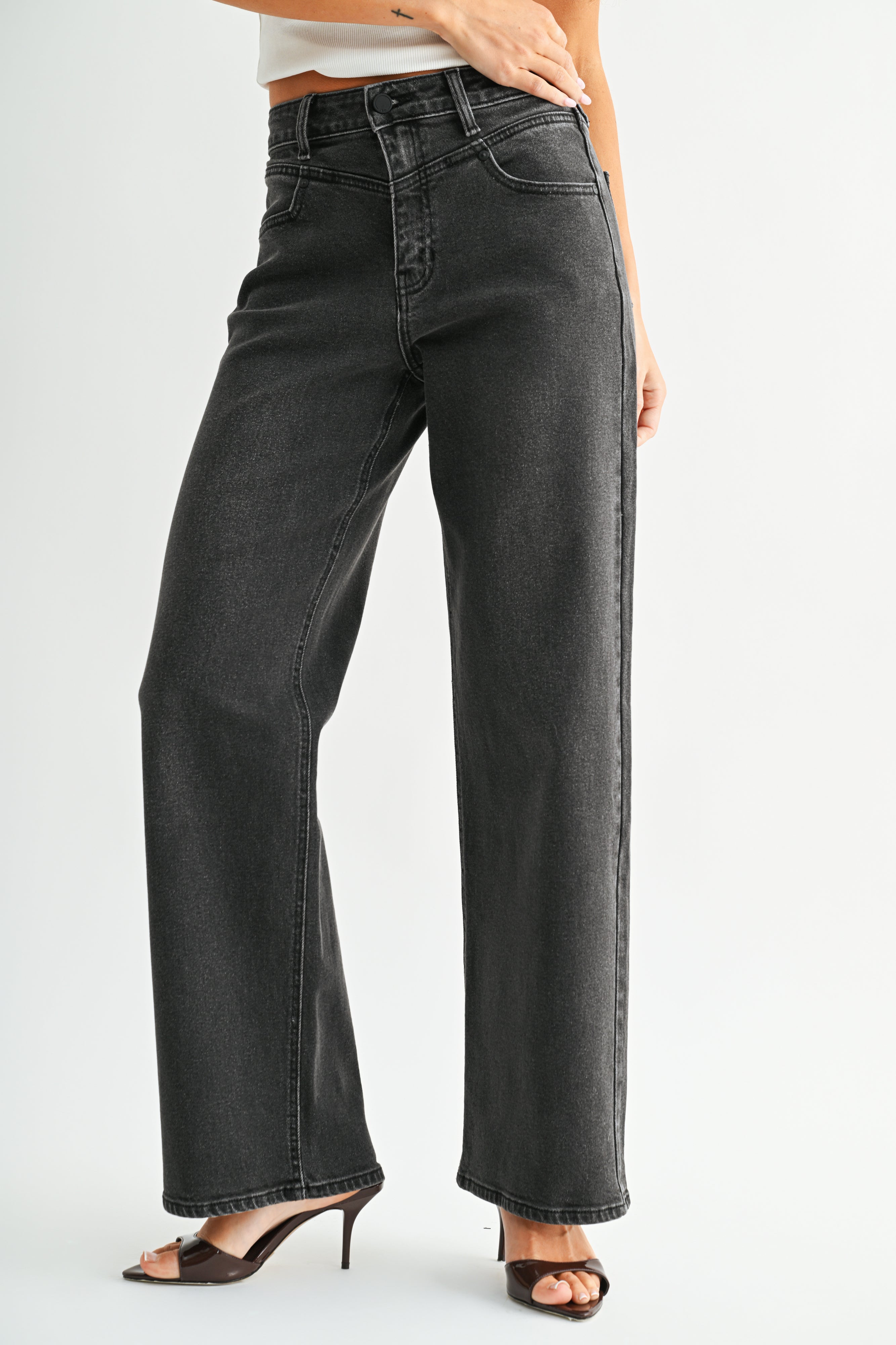 Just Black Denim | Lucy Straight Leg Jeans | Sweetest Stitch Boutique