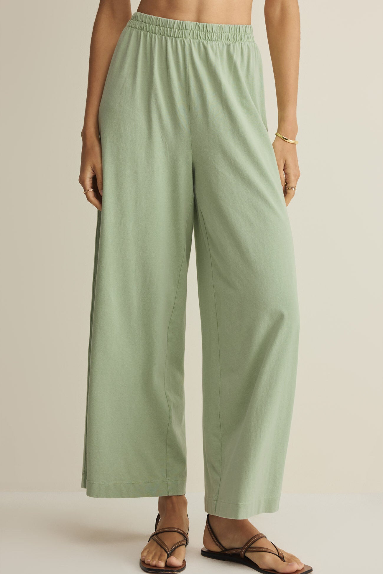 Z Supply | Scout Flare Pant | Sweetest Stitch Boutique Richmond VA